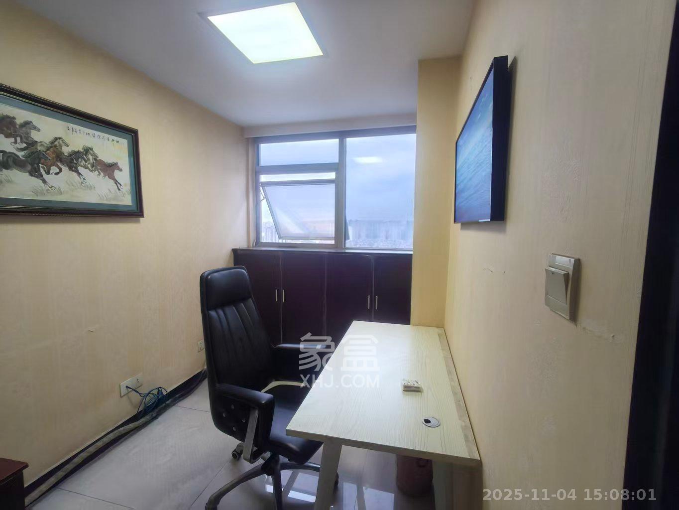 红星国际公寓  2室1厅1卫    2500.0元/月室内图