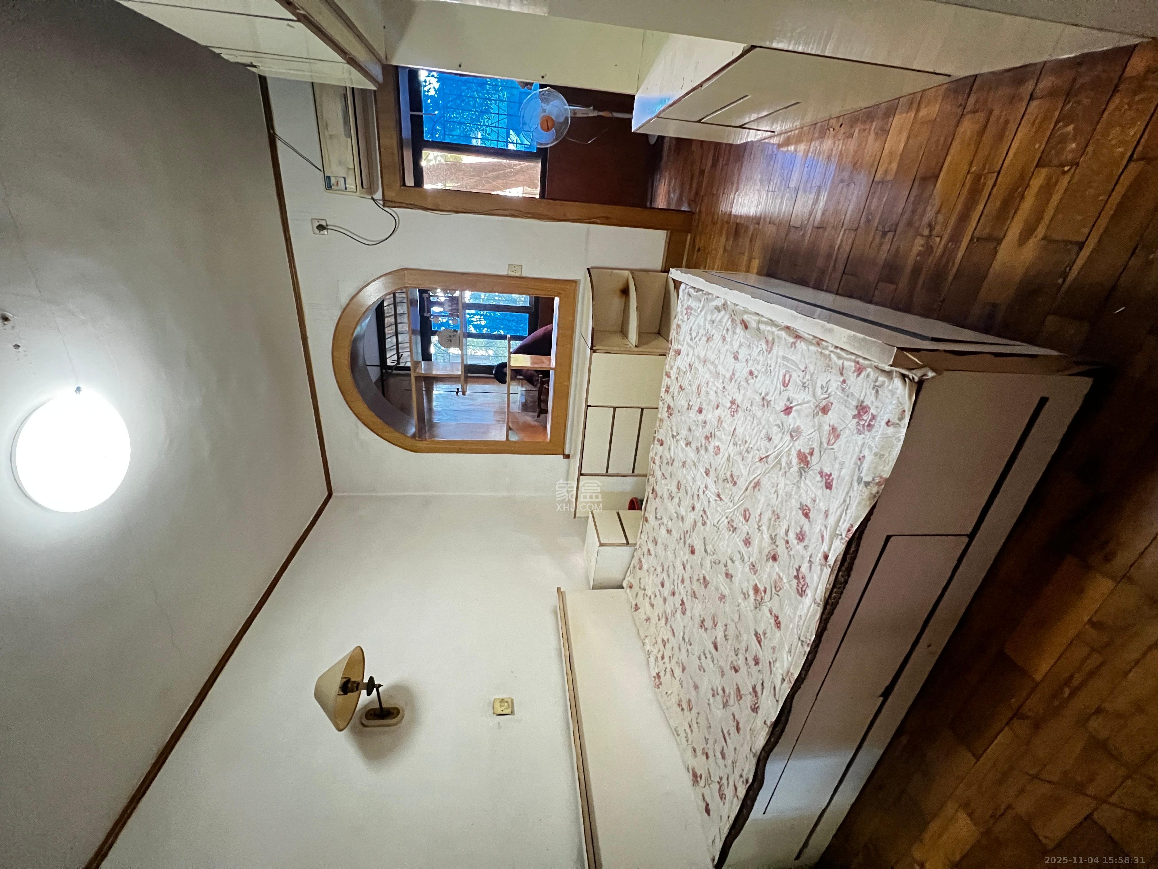 丝茅冲丽臣小区  1室1厅1卫    1400.0元/月室内图