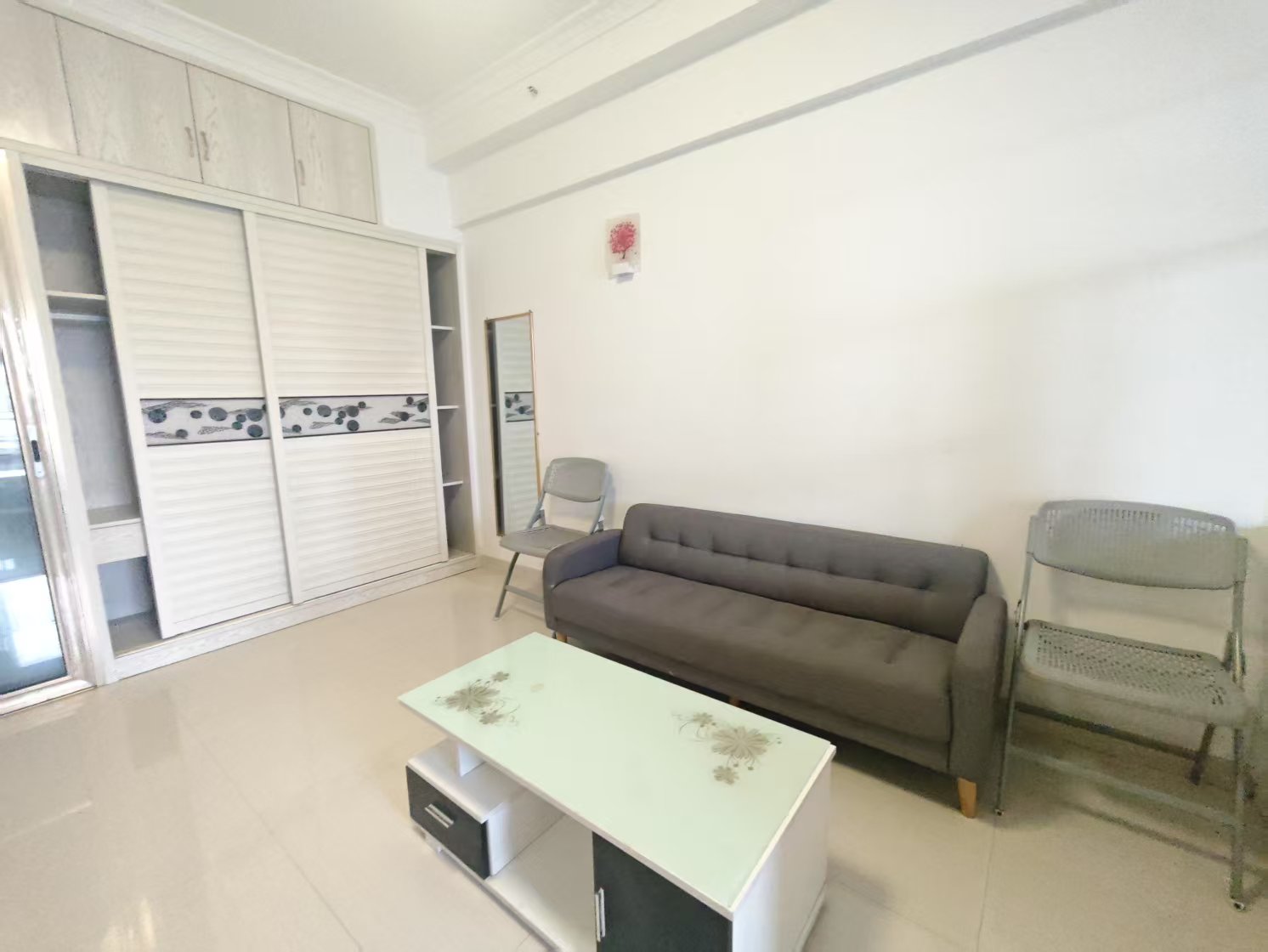 佳源罗马都市  1室1厅1卫    1200.0元/月室内图