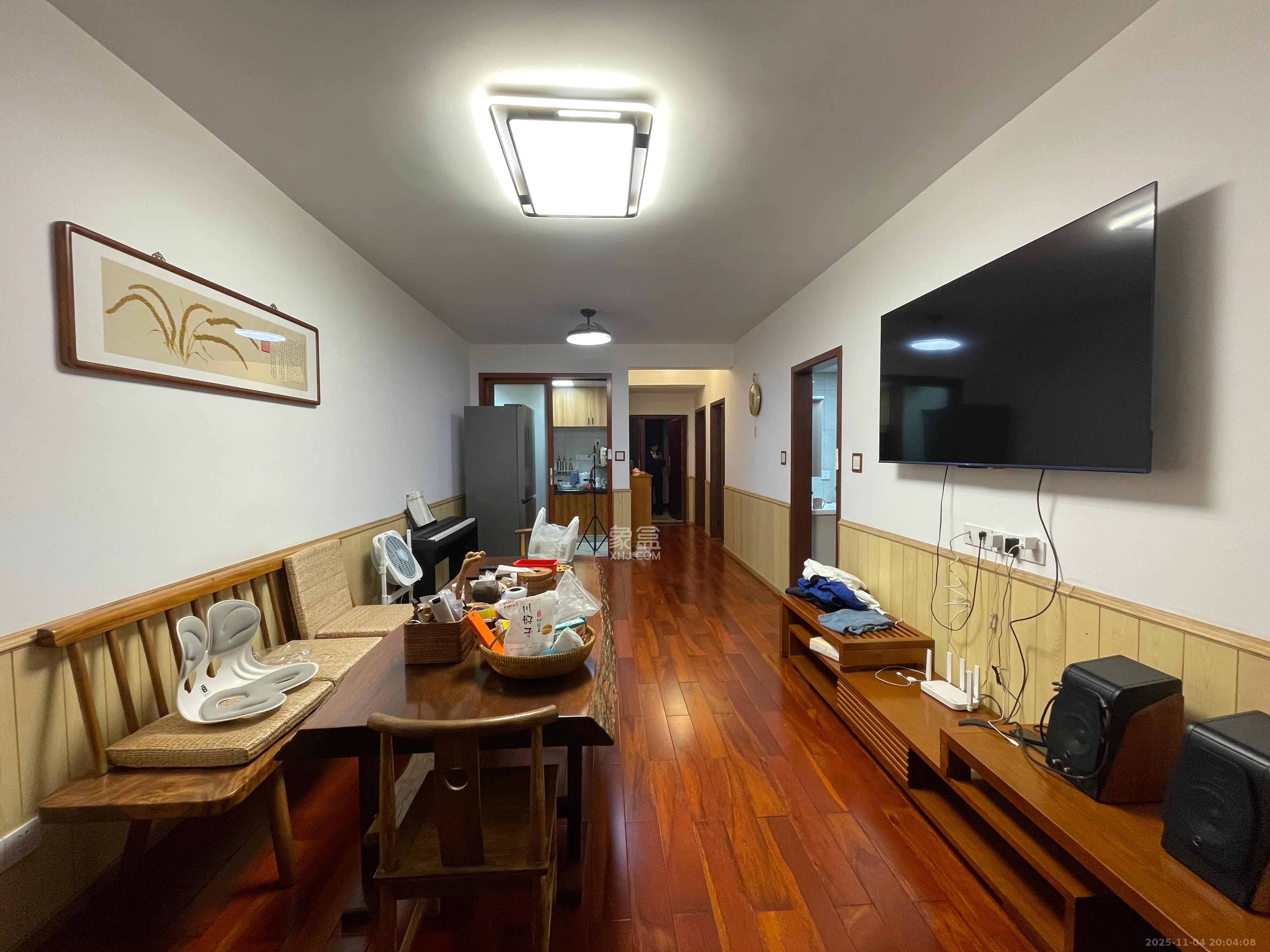 中交中央公园D4区  3室1厅1卫    3000.0元/月室内图