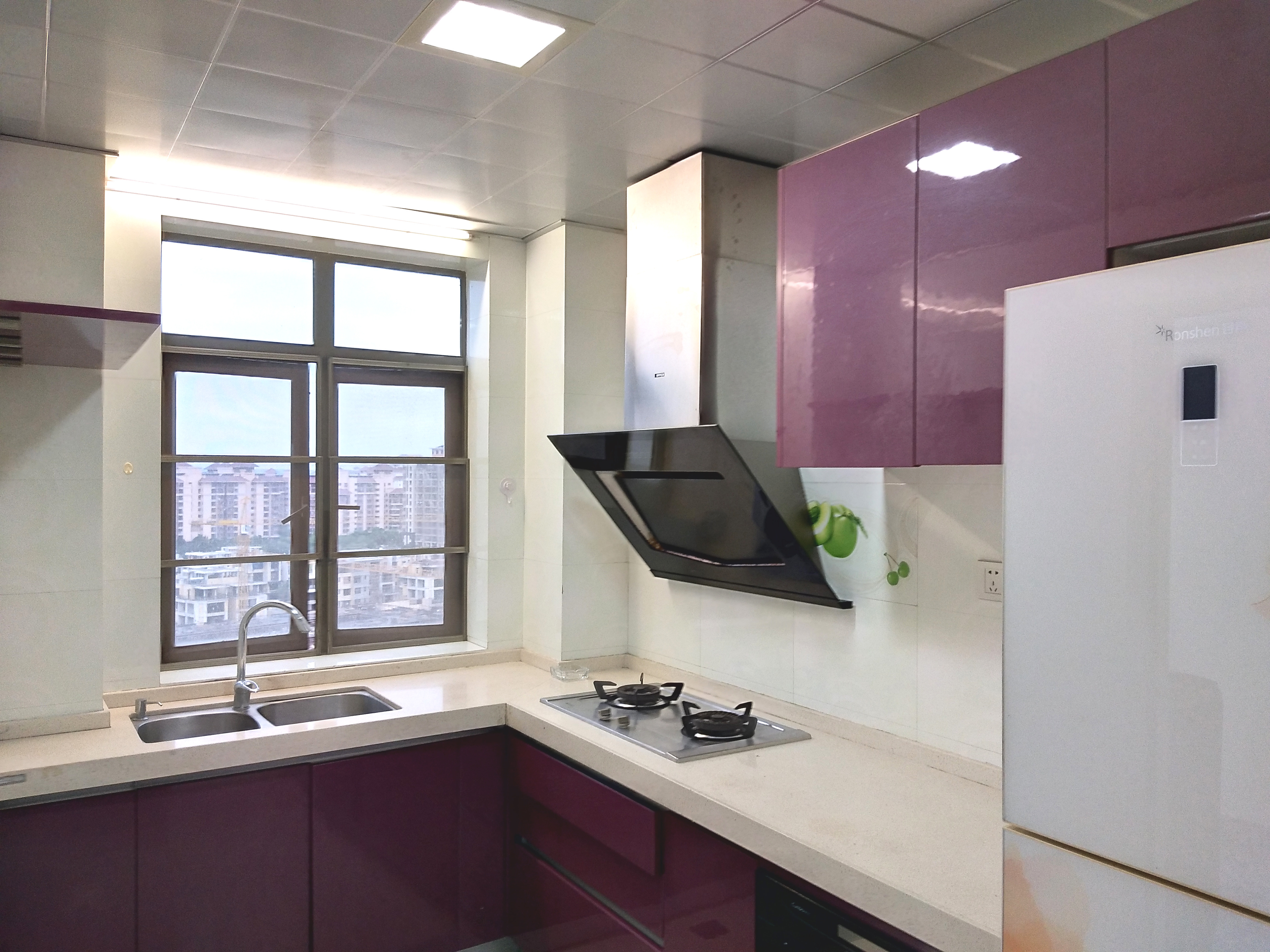 观海台1号 2室2厅1卫 3200.0元/月 观海台1号 2室2厅1卫 3200.0元/月室内图