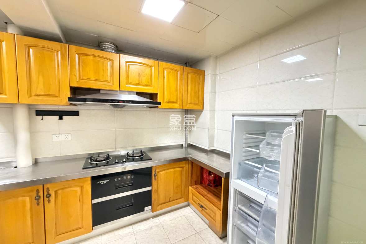 华润凤凰城三期 2室2厅1卫 1900.0元/月 华润凤凰城三期 2室2厅1卫 1900.0元/月室内图