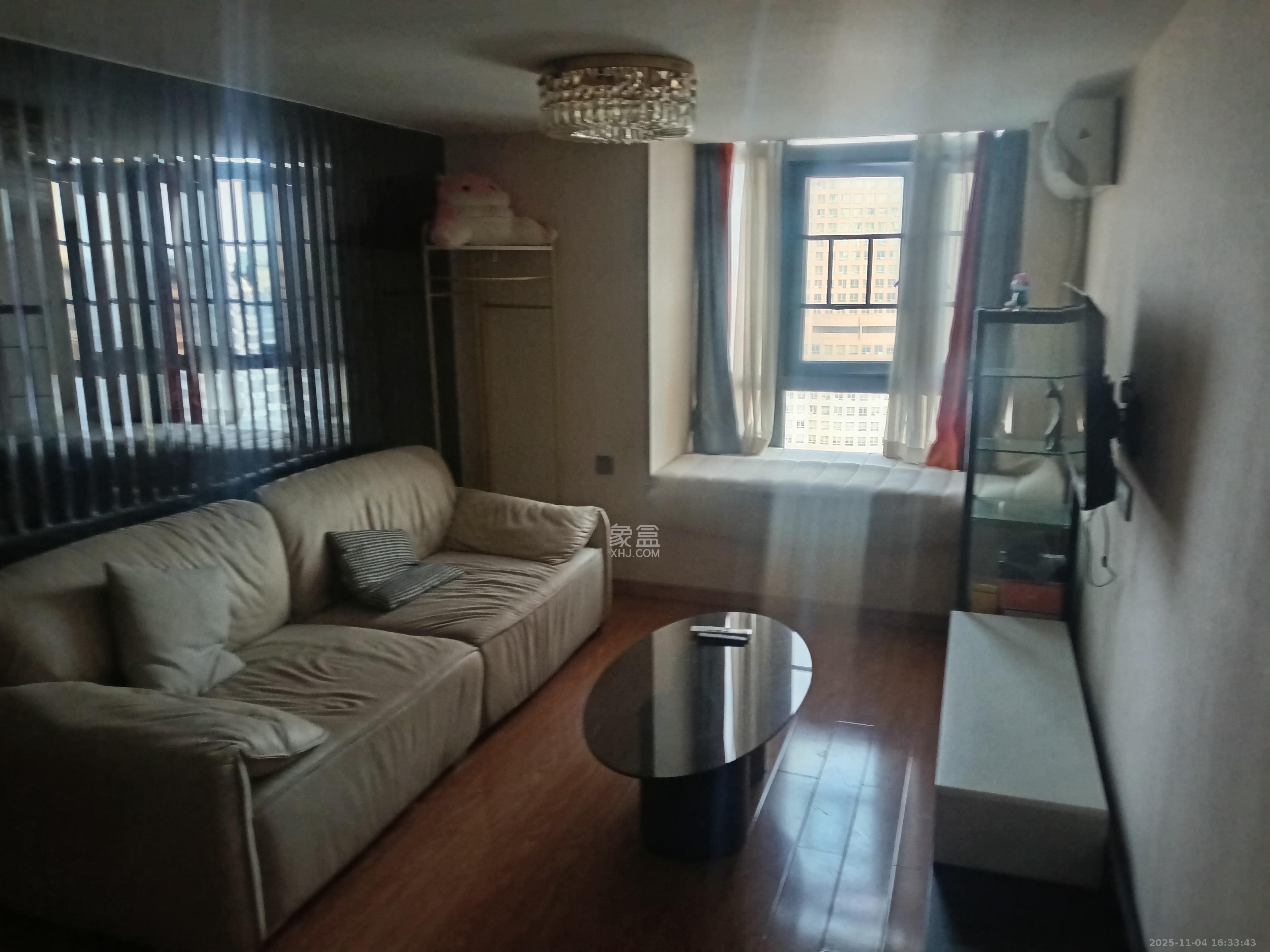 阳光城檀悦  2室1厅1卫    2800.0元/月室内图