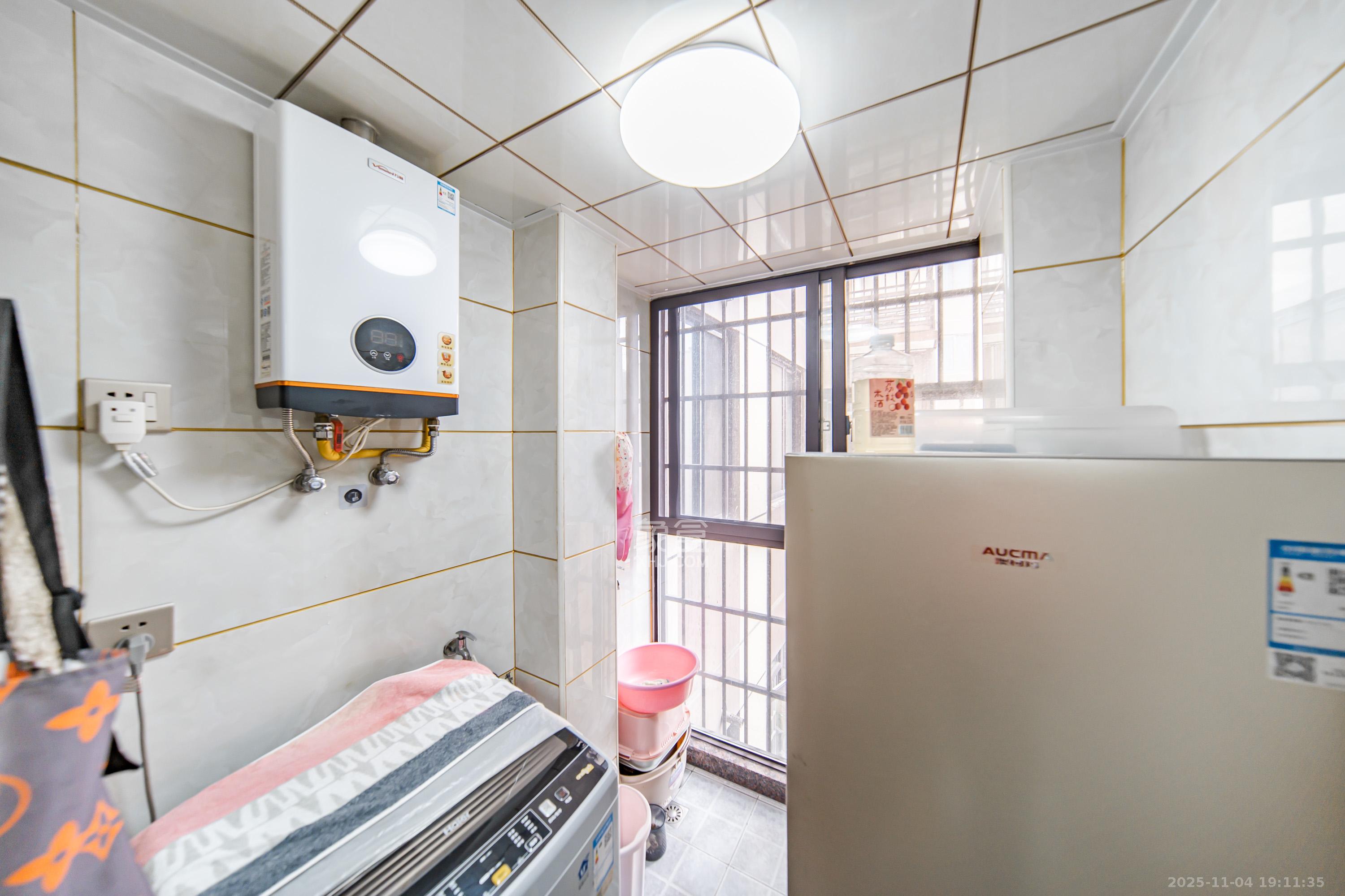 福泽园  2室1厅1卫    70.0万阳台