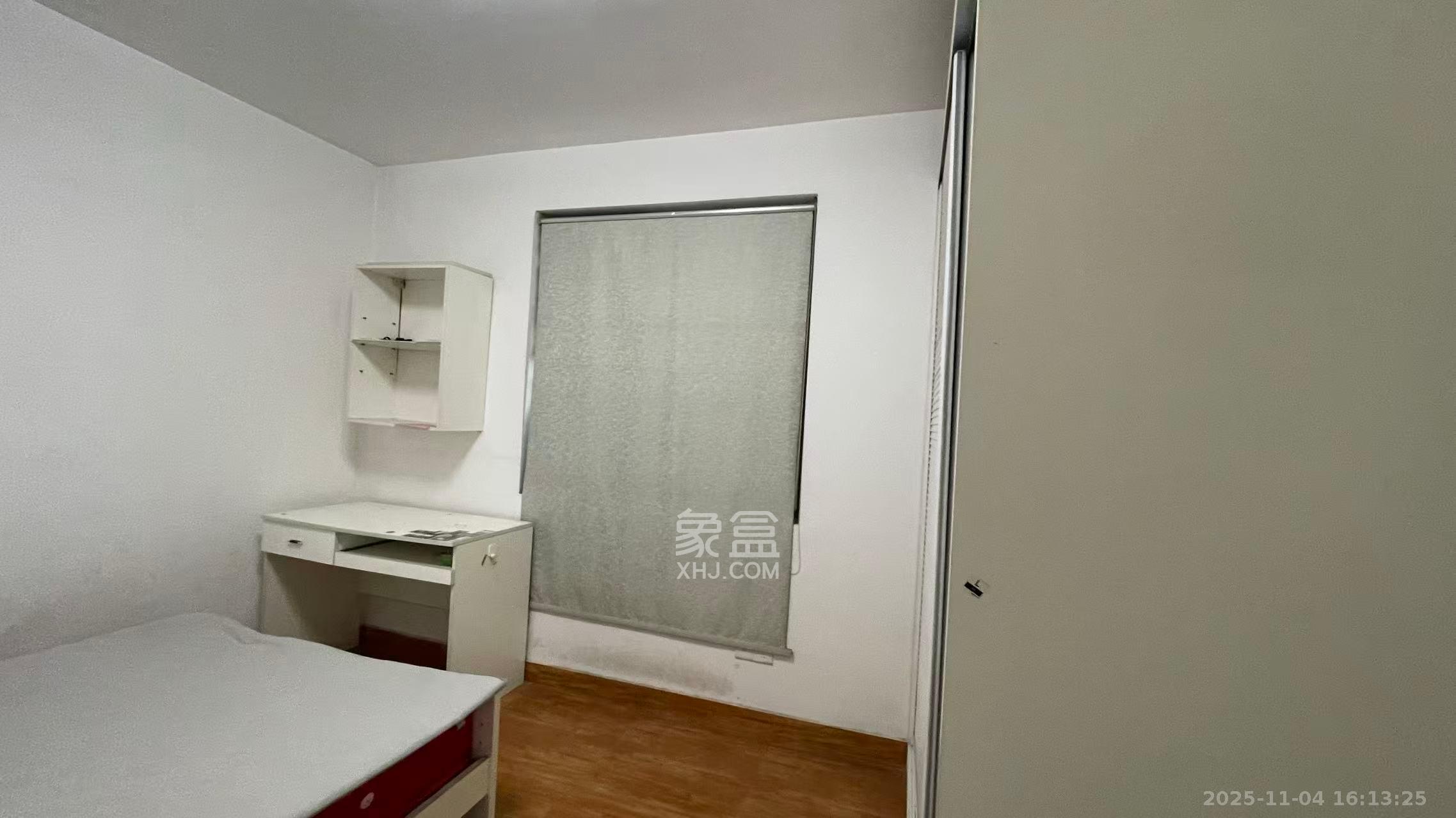 香雨一品  3室2厅1卫    1900.0元/月室内图