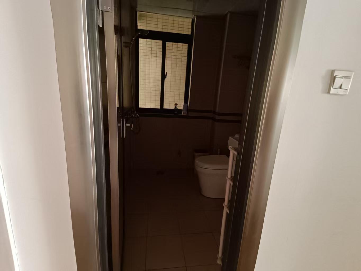 丽景天下一期 3室2厅2卫 2000.0元/月 丽景天下一期 3室2厅2卫 2000.0元/月室内图