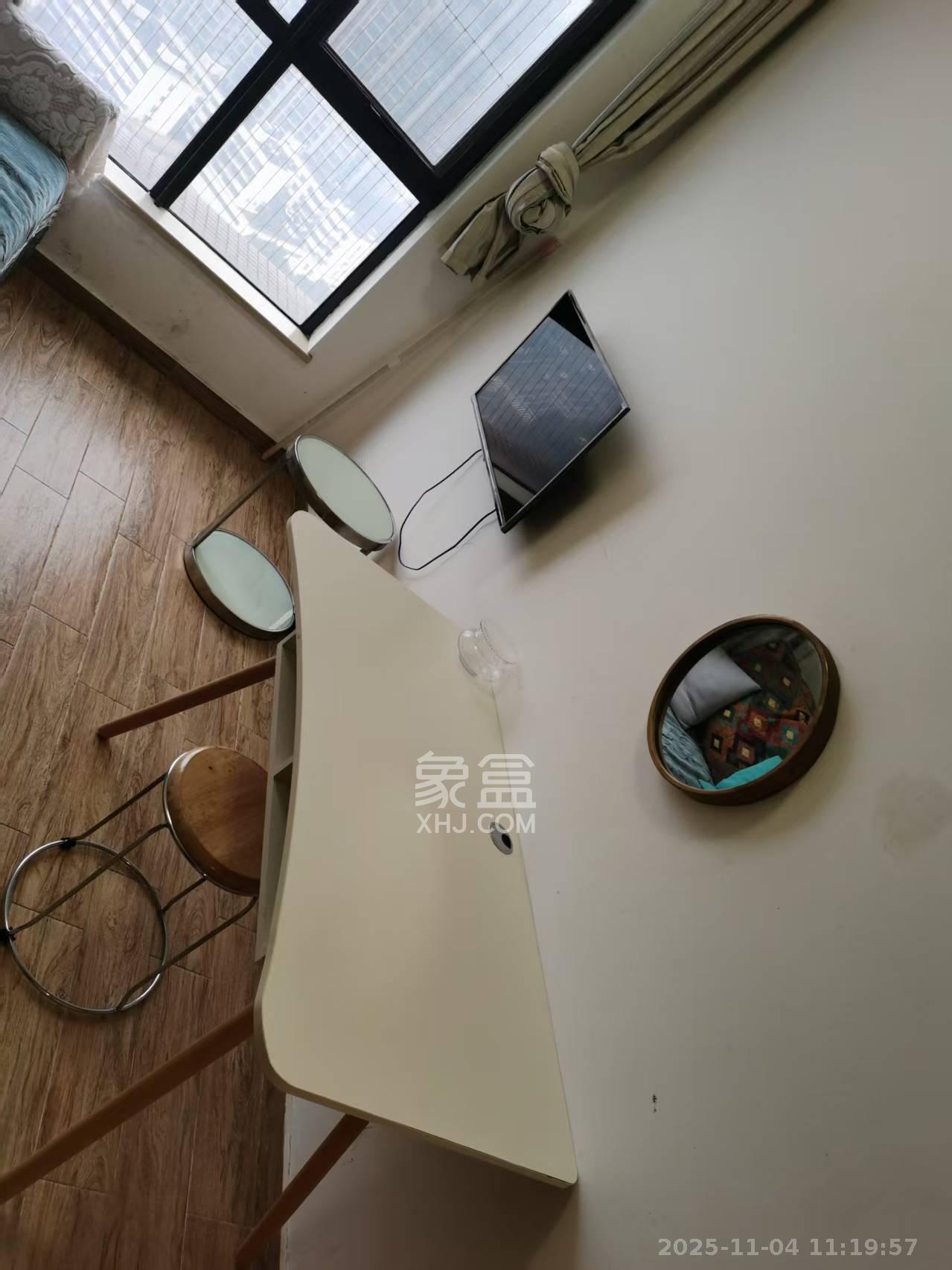 叠彩兰亭 1室1厅1卫 1100.0元/月 叠彩兰亭 1室1厅1卫 1100.0元/月室内图