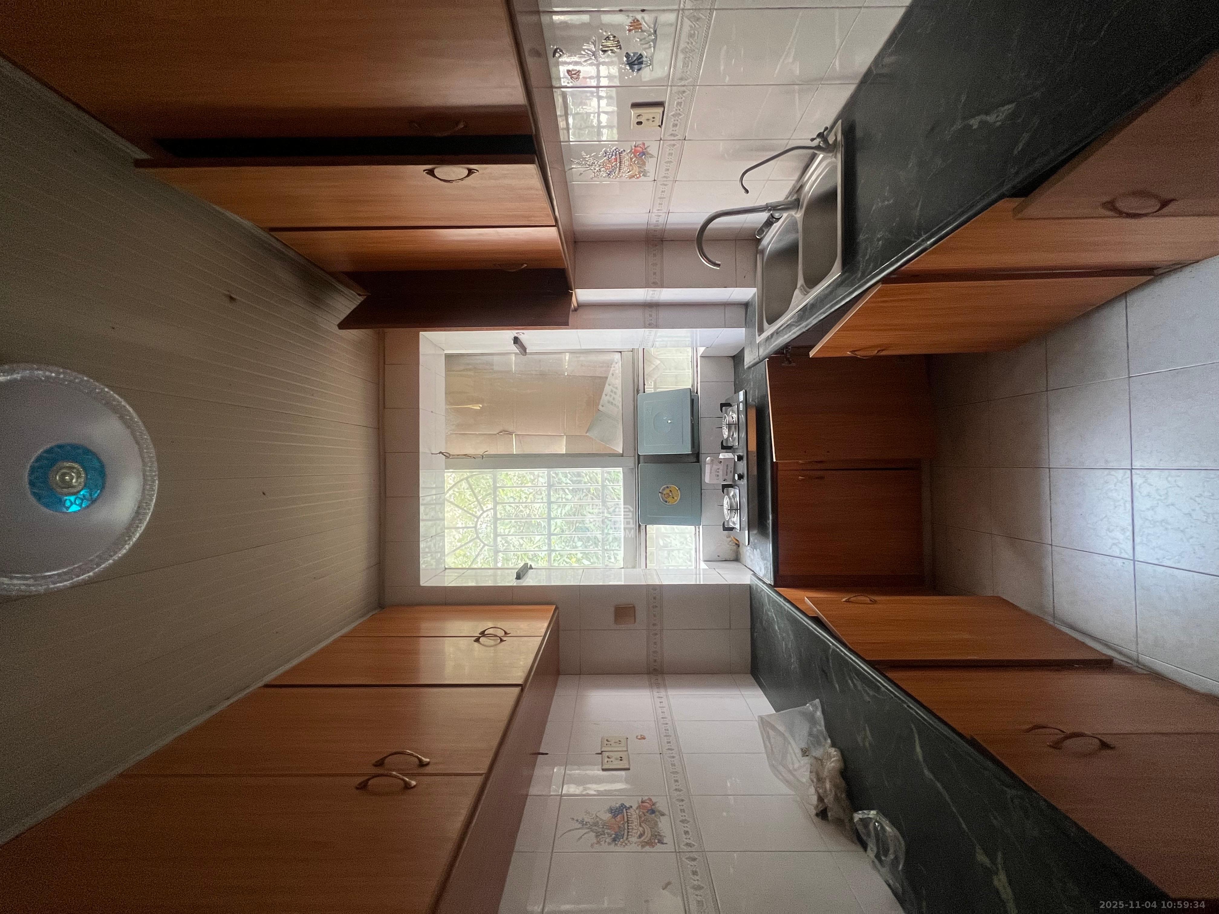 姚正街商住楼  3室2厅1卫    2700.0元/月室内图