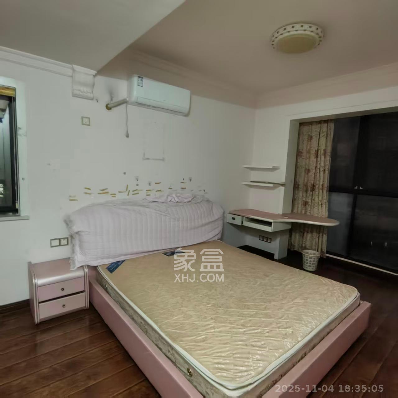 康桥长郡 4室2厅2卫 2300.0元/月 康桥长郡 4室2厅2卫 2300.0元/月室内图