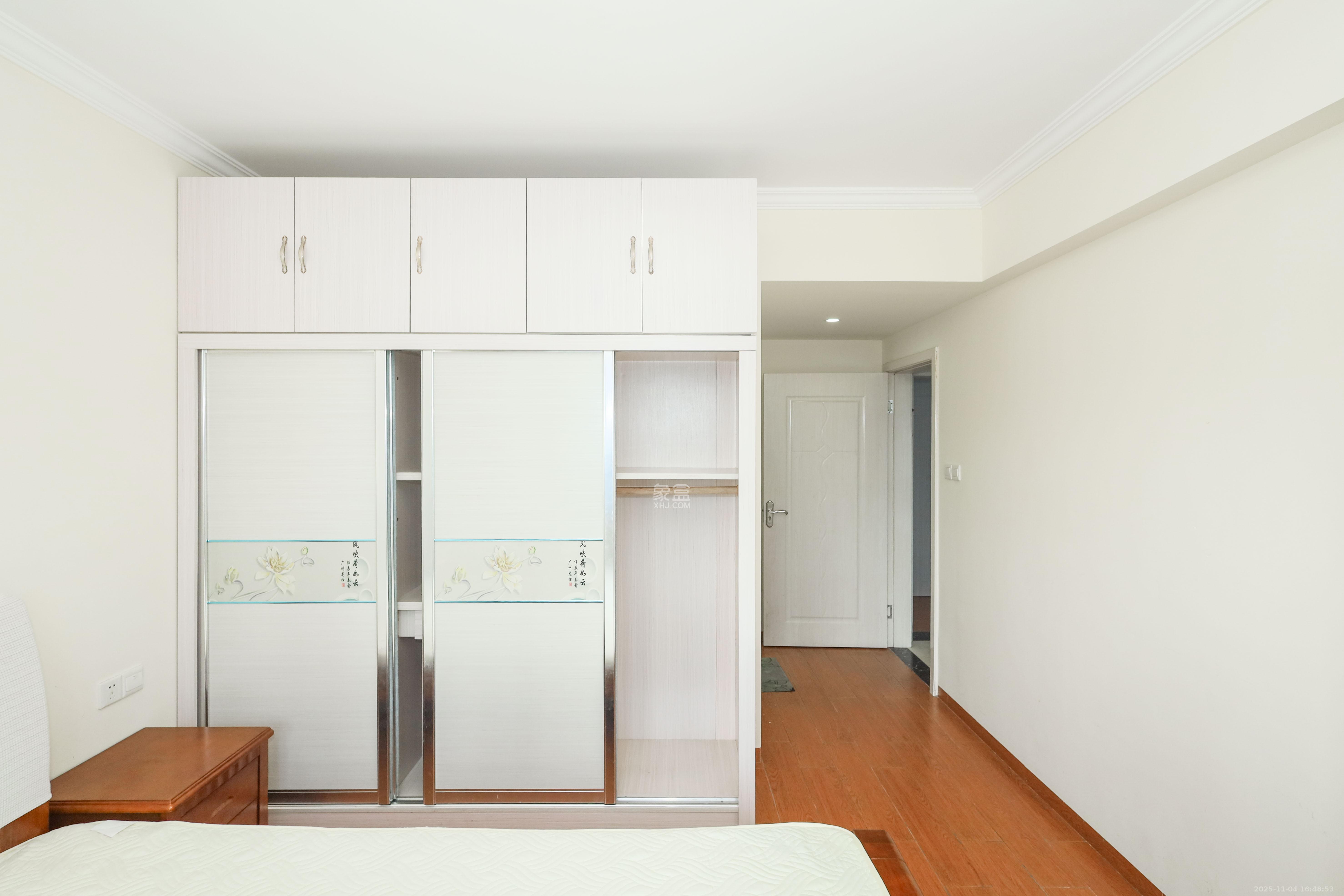 中国铁建梅溪青秀二期 3室2厅2卫 2360.0元/月 中国铁建梅溪青秀二期 3室2厅2卫 2360.0元/月室内图