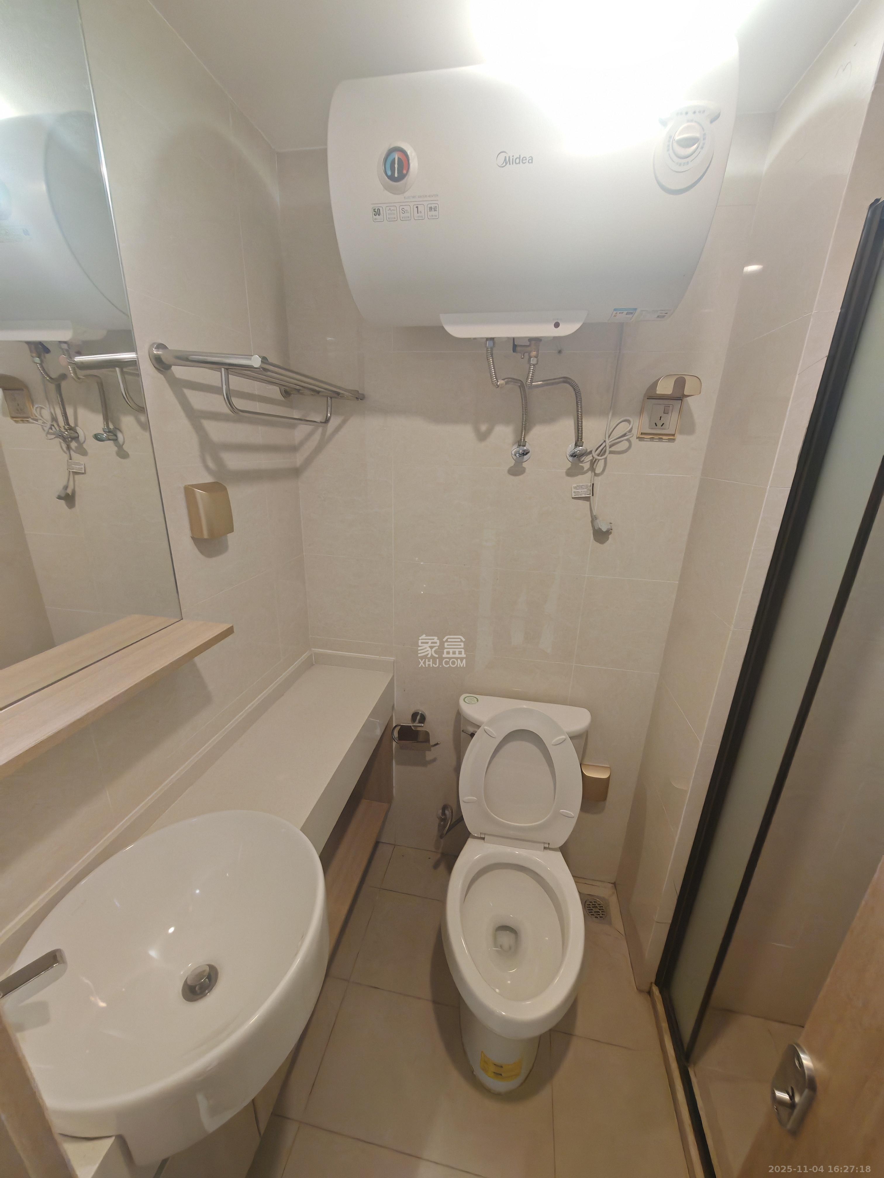 长沙檀府  1室1厅1卫    1800.0元/月室内图