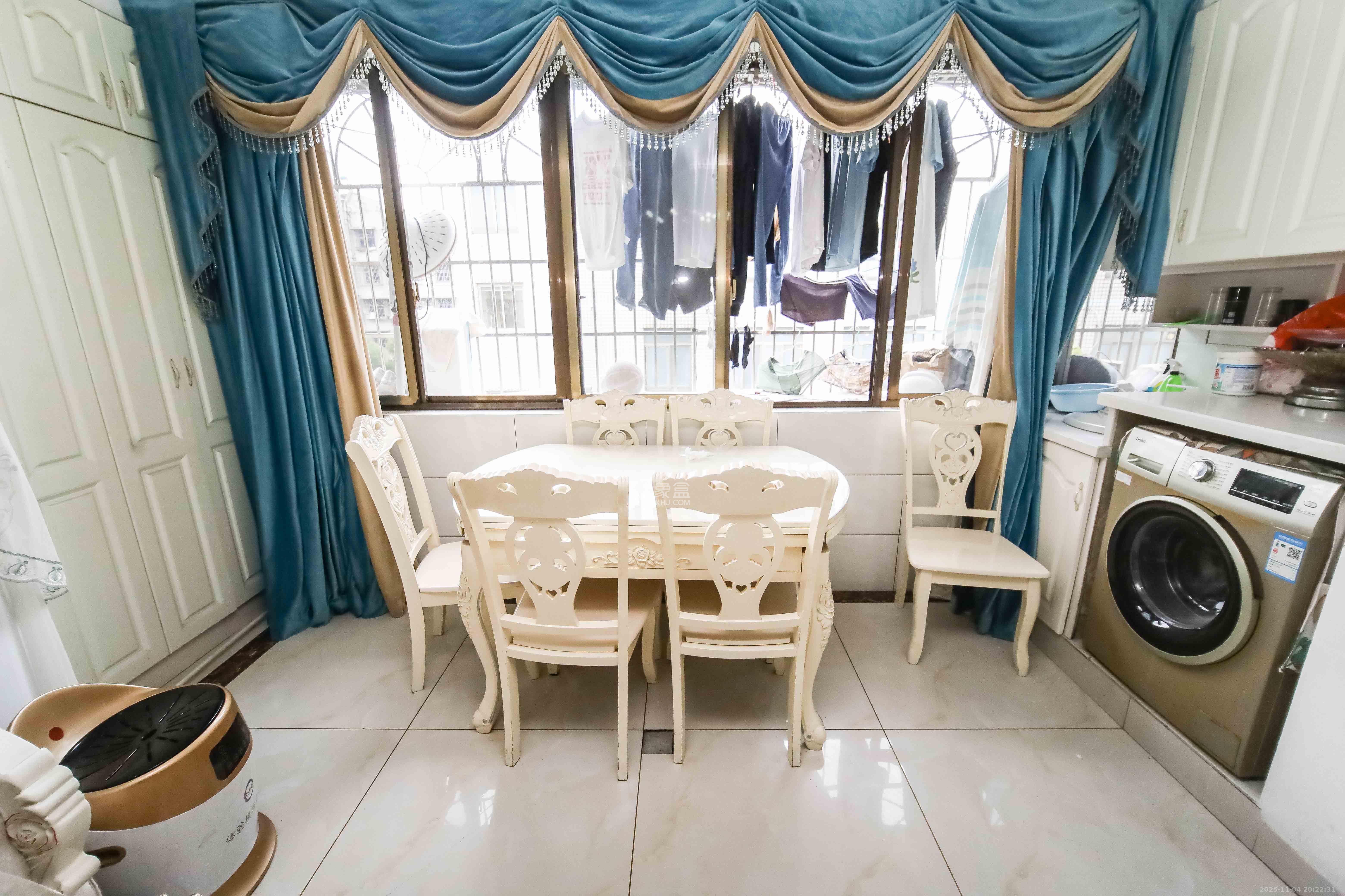 荷花园出租公司宿舍 3室1厅1卫 65.0万 荷花园出租公司宿舍 3室1厅1卫 65.0万阳台