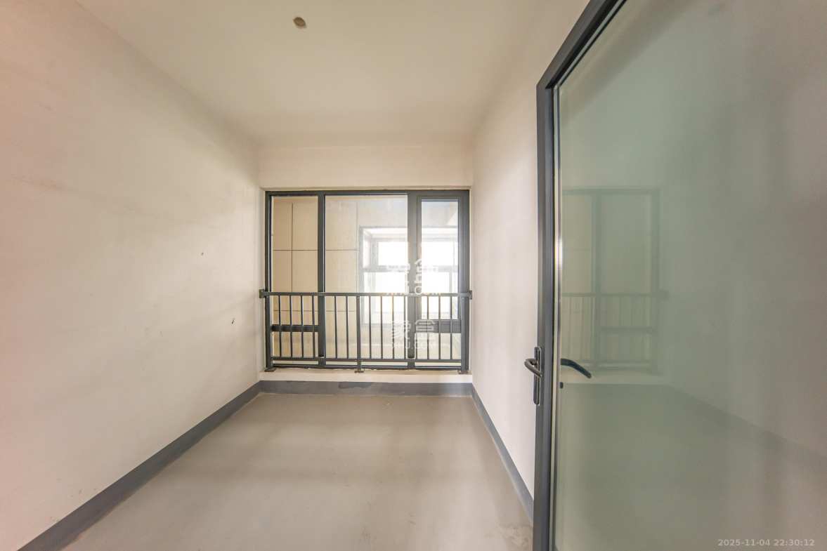 建投象山国际 3室2厅2卫 116.0万 建投象山国际 3室2厅2卫 116.0万卧室