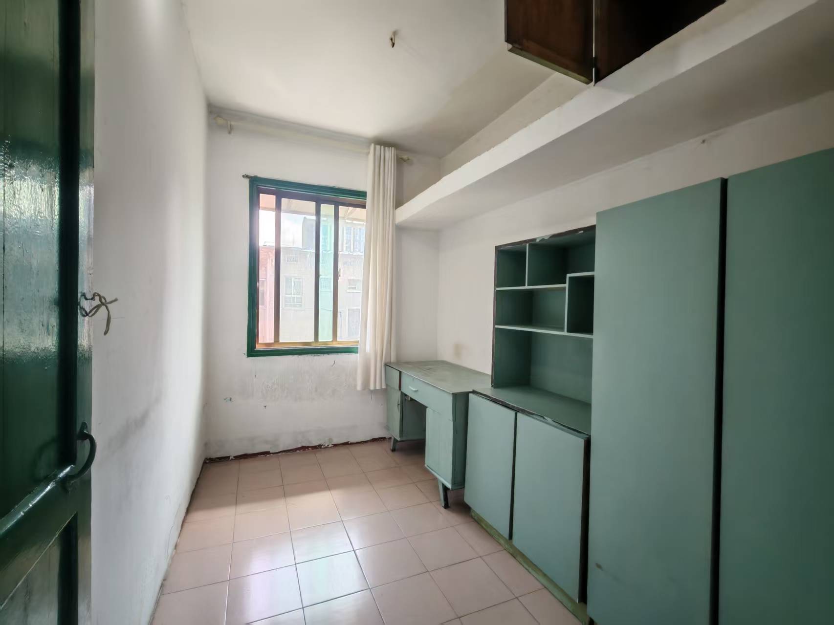 梓园社区(麻纺厂宿舍)  2室1厅1卫    13.8万