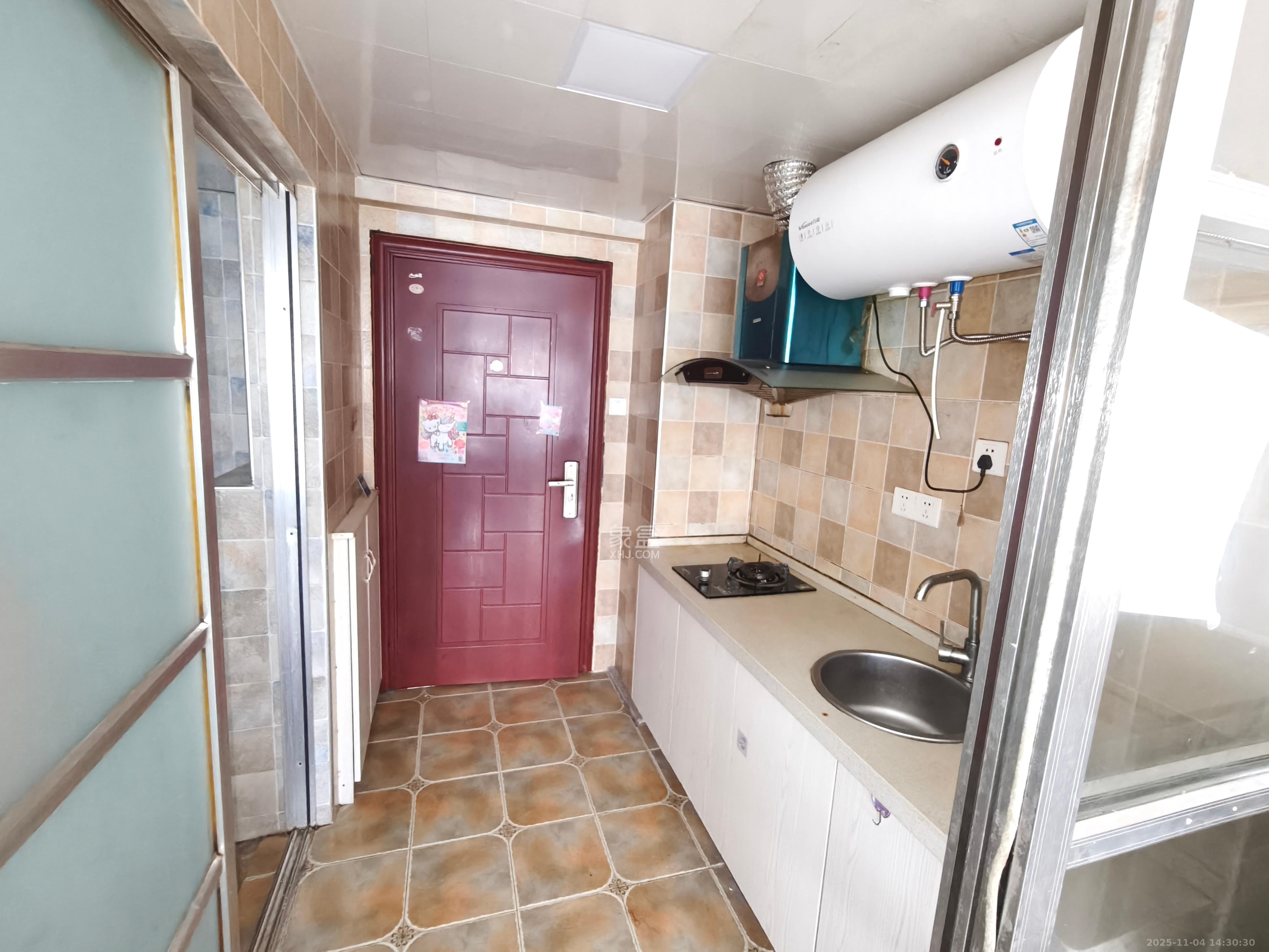 新长海广场  1室1厅1卫    1000.0元/月室内图