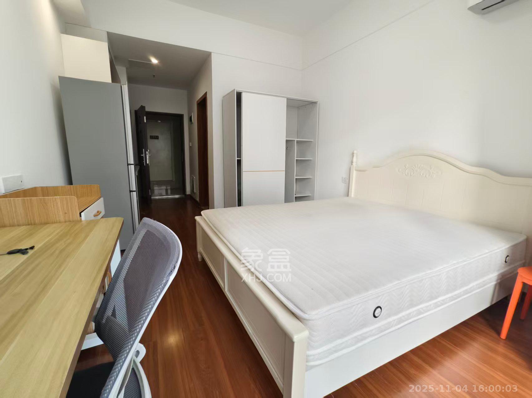 荣泰广场 1室1厅1卫 1200.0元/月 荣泰广场 1室1厅1卫 1200.0元/月室内图