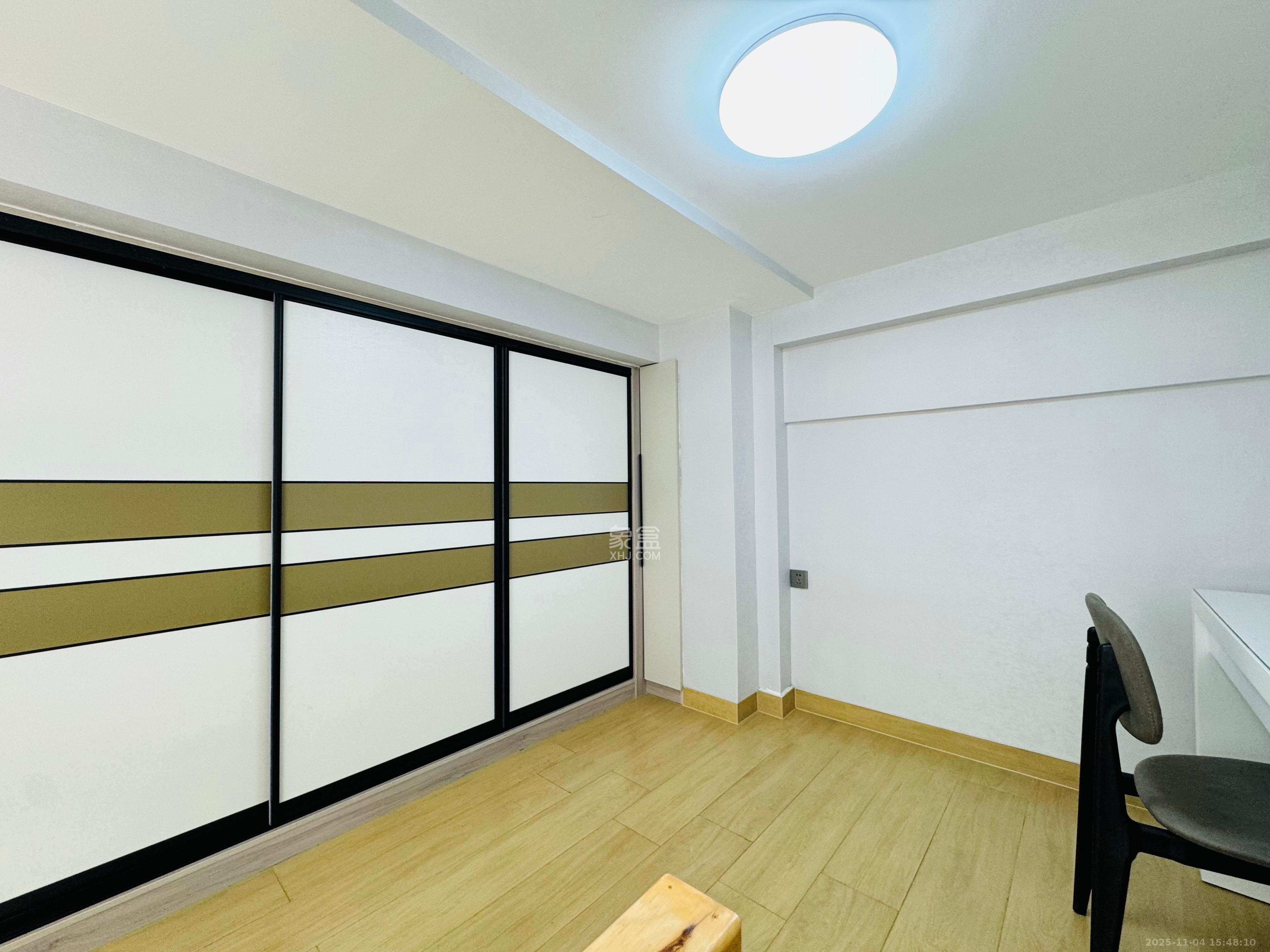 碧桂园城市之光  2室1厅1卫    2400.0元/月室内图