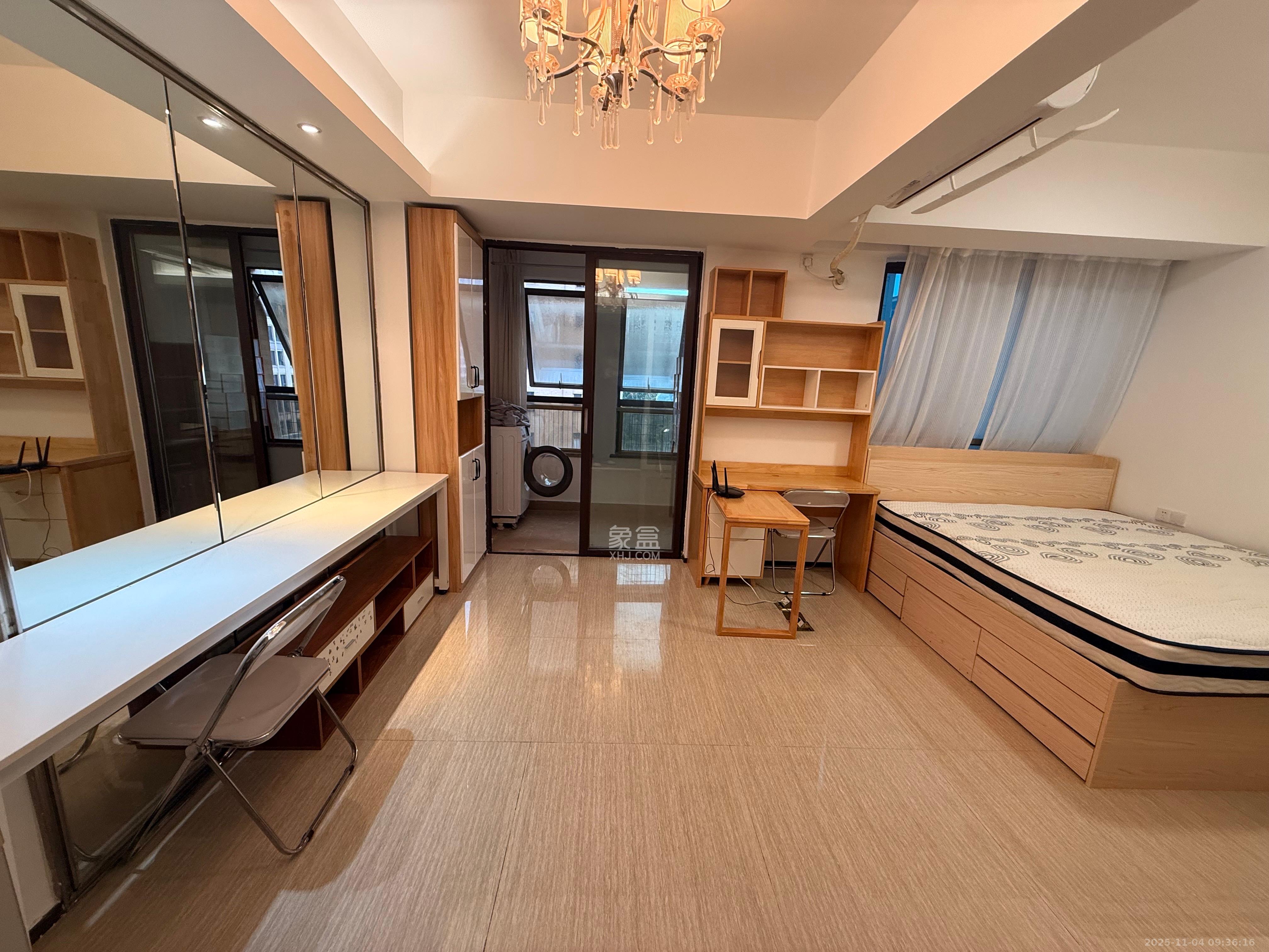 奥林匹克花园贡院三期  1室1厅1卫    1300.0元/月室内图