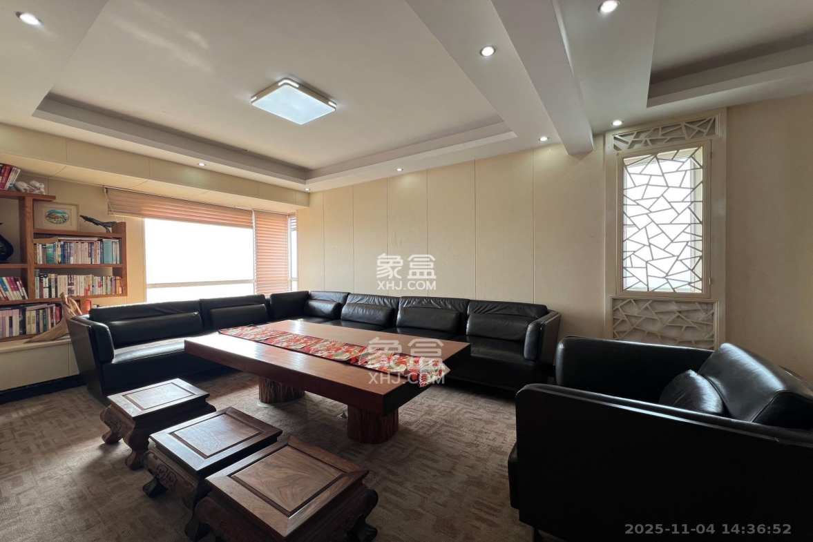 兰亭峰景 3室2厅1卫 5500.0元/月 兰亭峰景 3室2厅1卫 5500.0元/月室内图