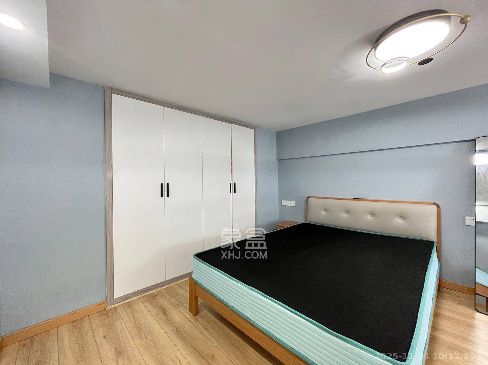 藏珑湖上公馆  1室1厅1卫    2600.0元/月室内图