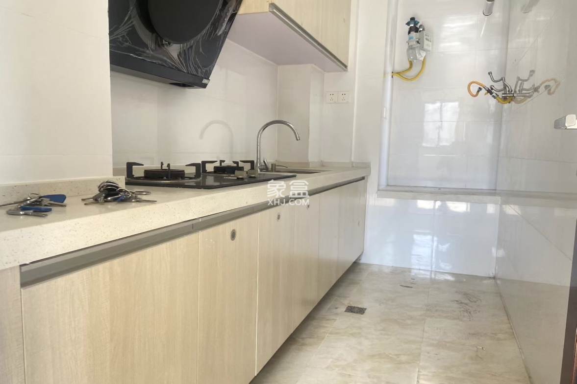 长霖繁华里 1室0厅0卫 2800.0元/月 长霖繁华里 1室0厅0卫 2800.0元/月室内图