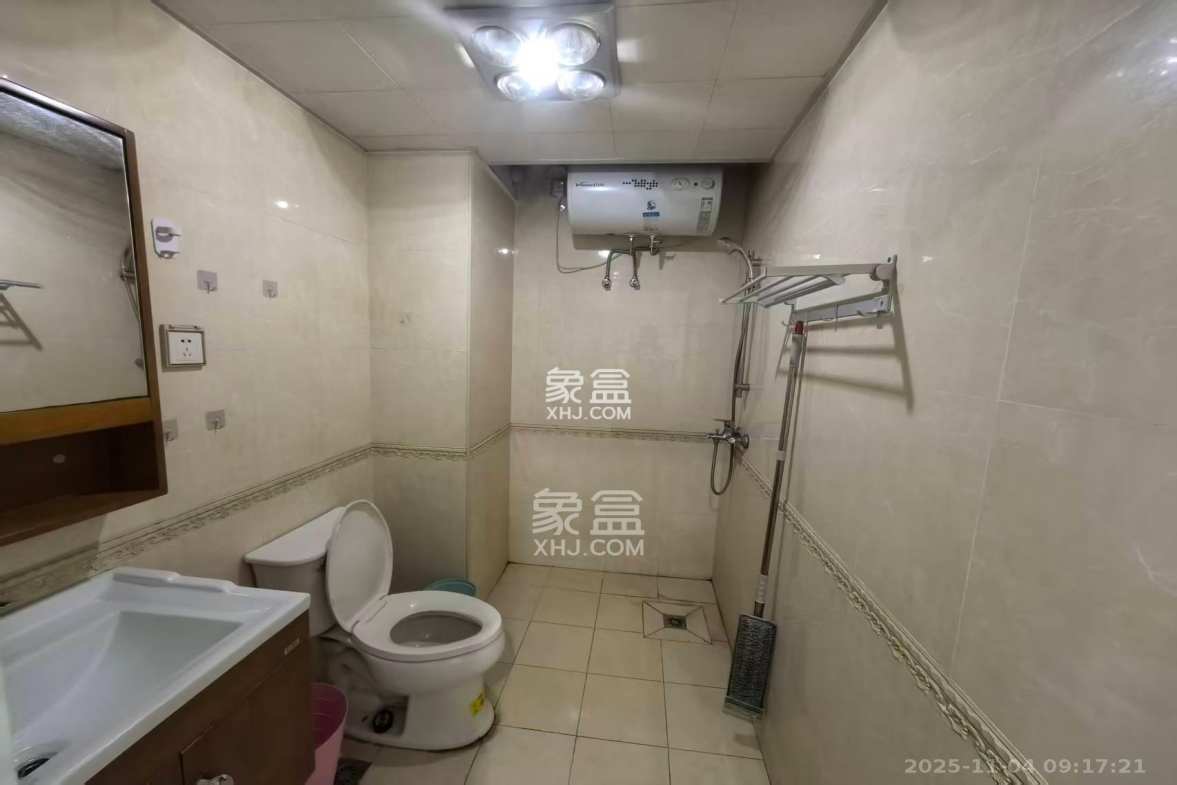 环宇天地、中海地产(中信城市广场二期) 1室1厅1卫 1100.0元/月 环宇天地、中海地产(中信城市广场二期) 1室1厅1卫 1100.0元/月室内图