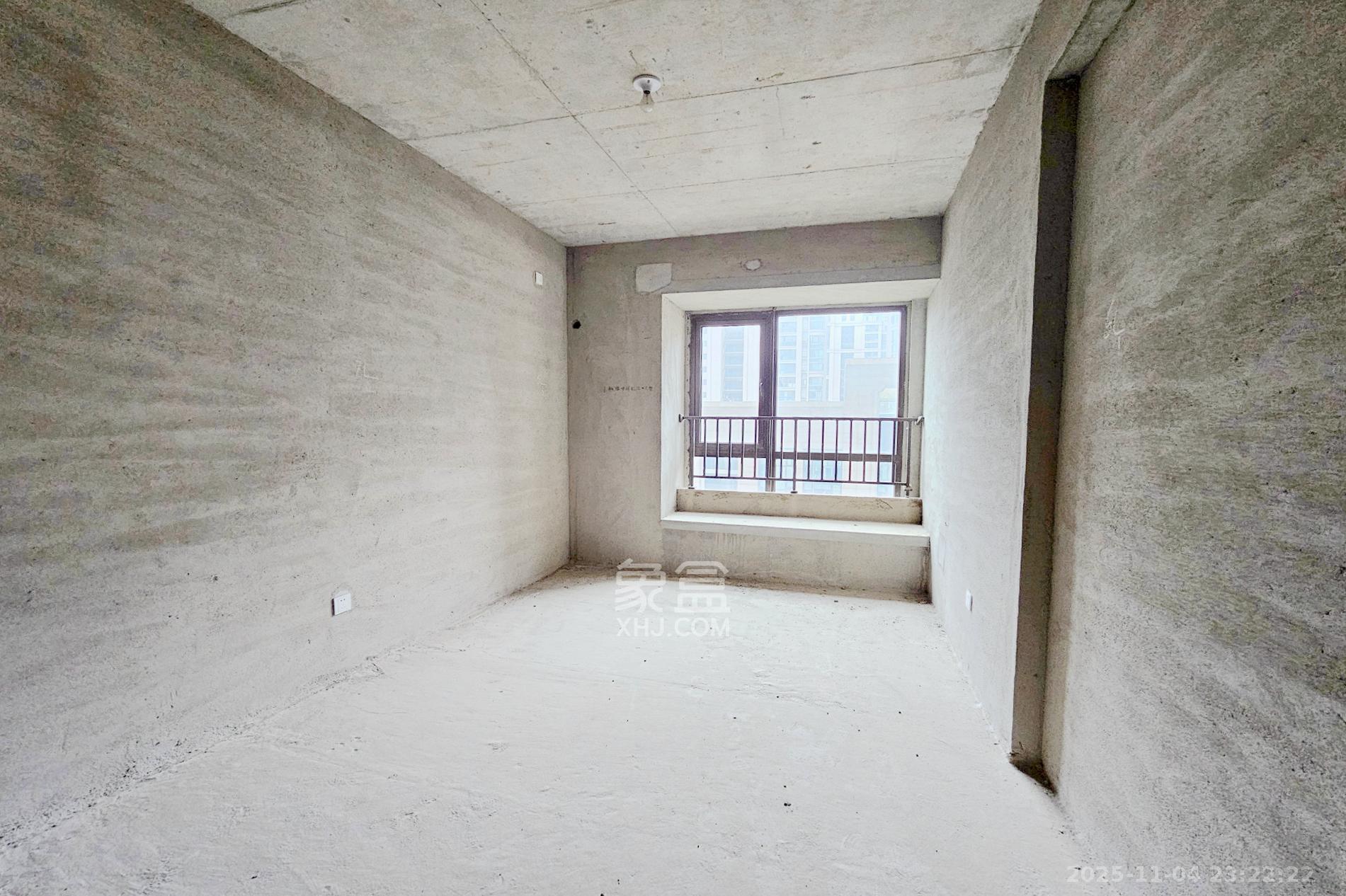 明昇壹城（明昇时代广场）二期  3室2厅2卫    168.0万卧室