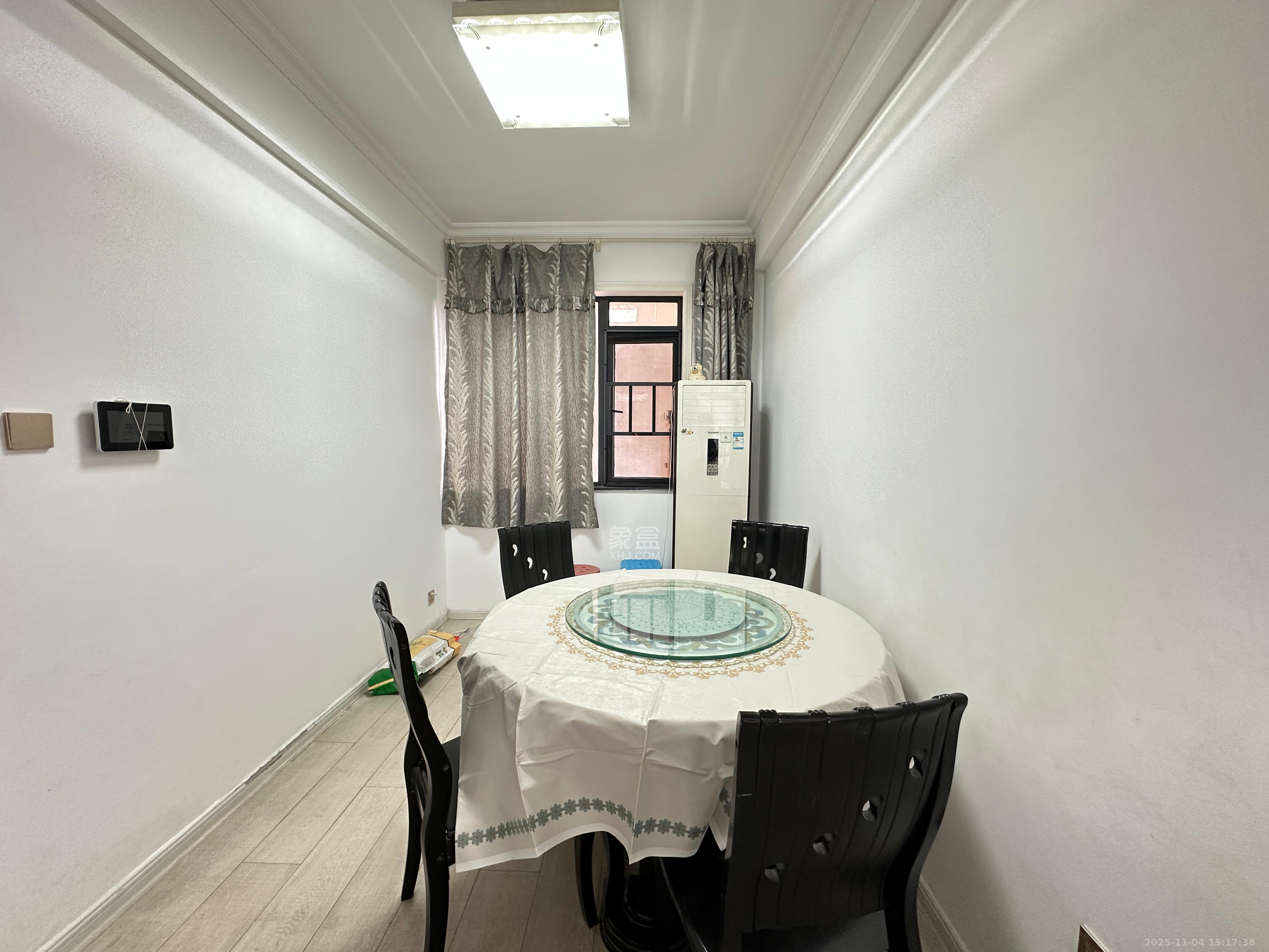 建发汇金国际 3室2厅2卫 3800.0元/月 建发汇金国际 3室2厅2卫 3800.0元/月室内图