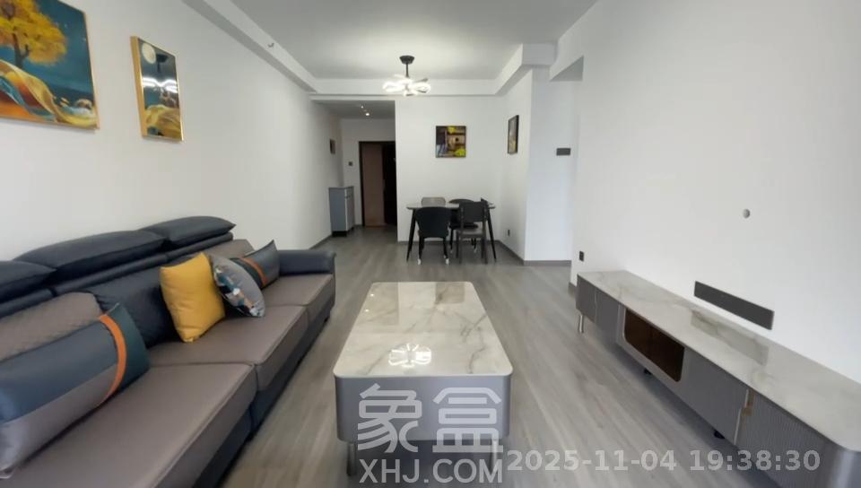 保利天禧D区  3室2厅1卫    3800.0元/月室内图