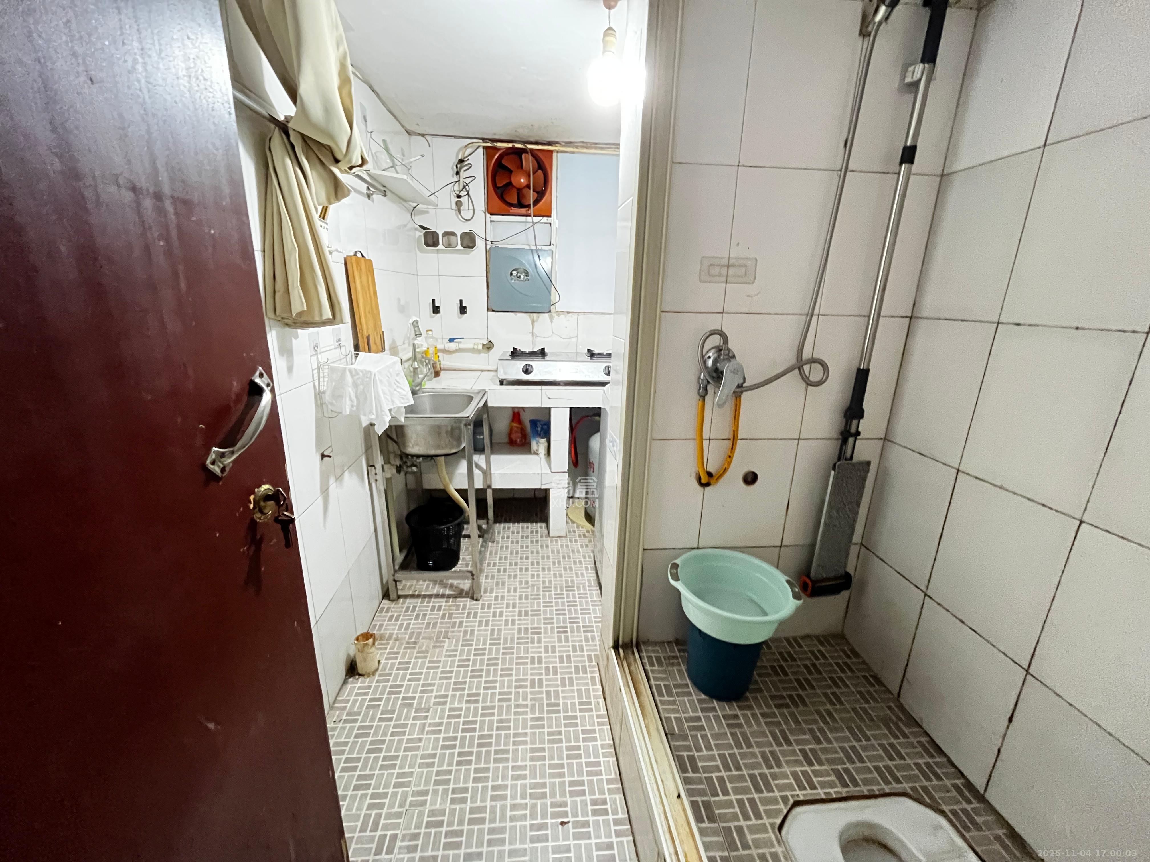 融城花苑  1室1厅1卫    1000.0元/月室内图