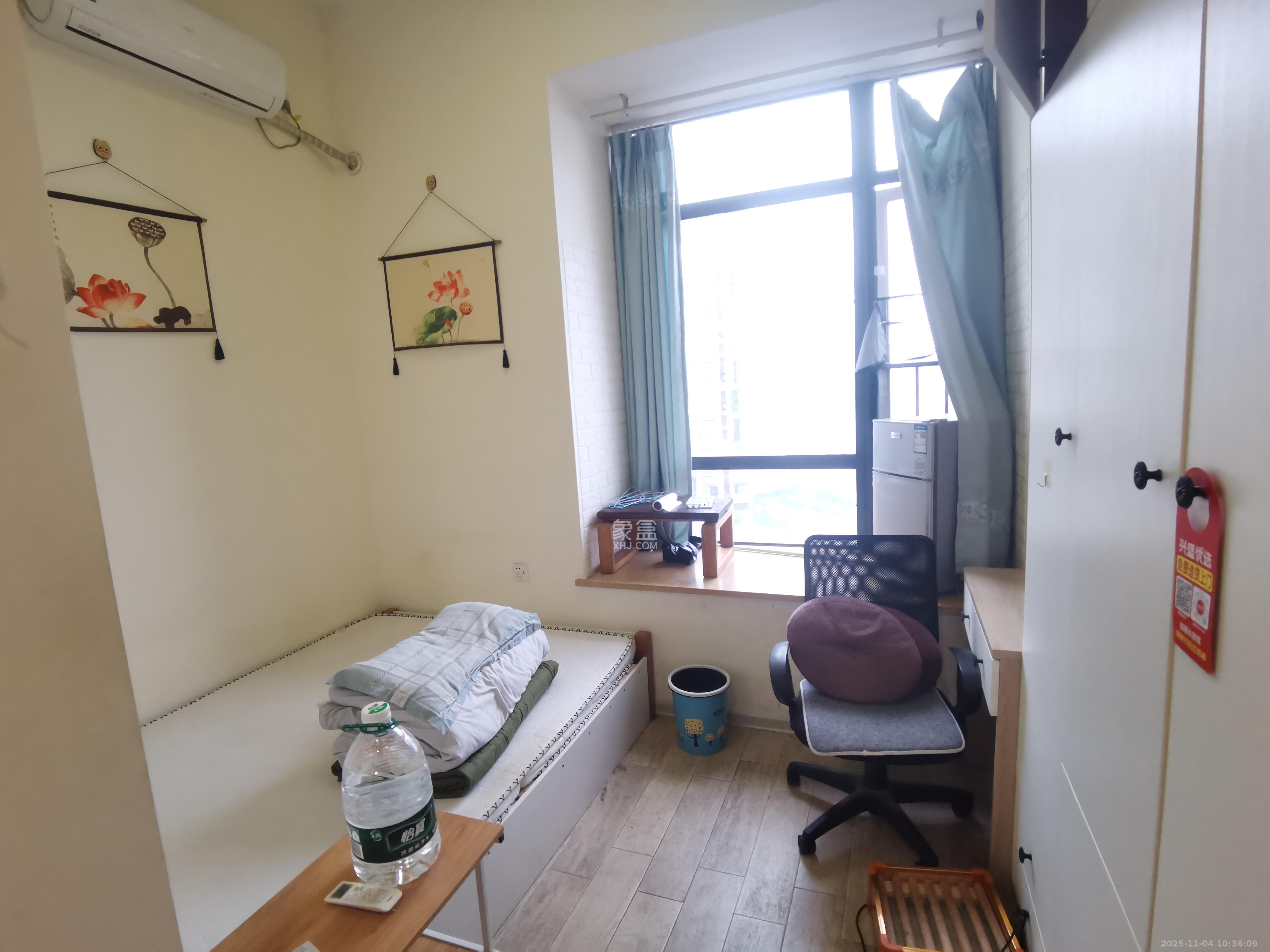 兰亭湾畔  1室1厅1卫    800.0元/月室内图1