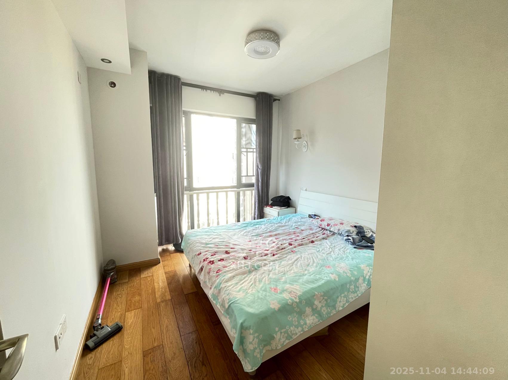 融科东南海  4室2厅2卫    4000.0元/月室内图