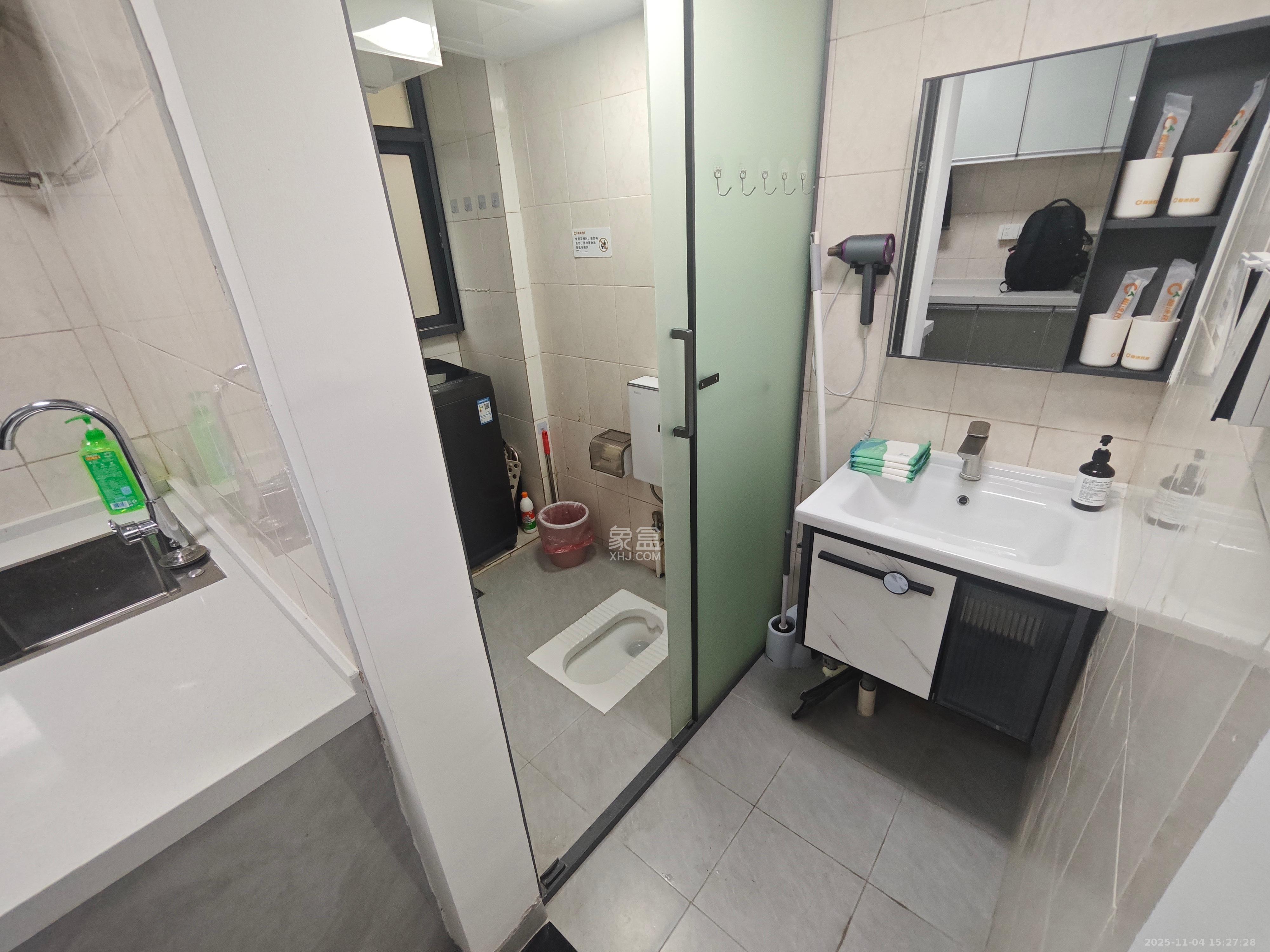 恒达花园  2室1厅1卫    2400.0元/月室内图