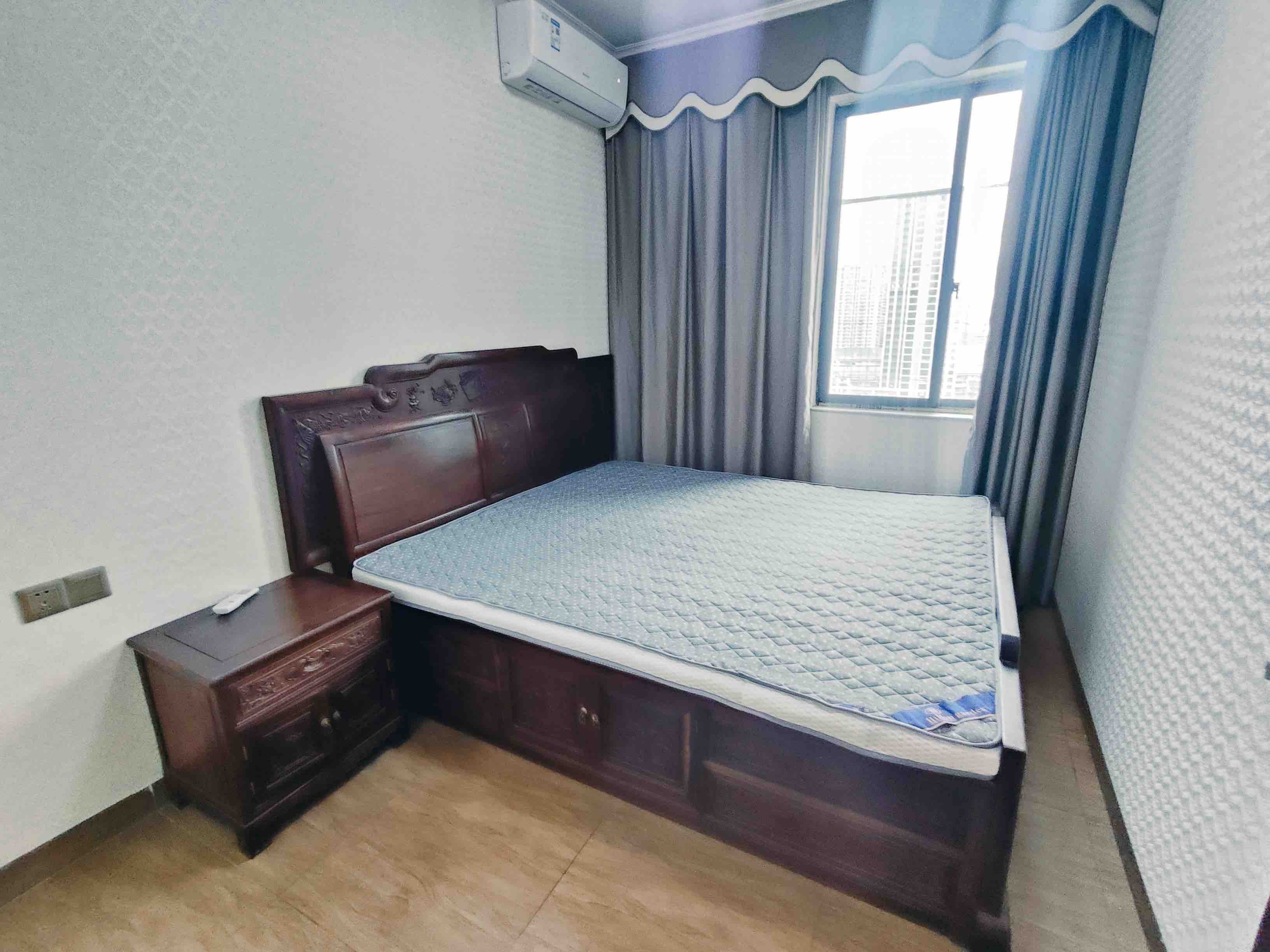 西子莲花  3室3厅2卫    2500.0元/月室内图