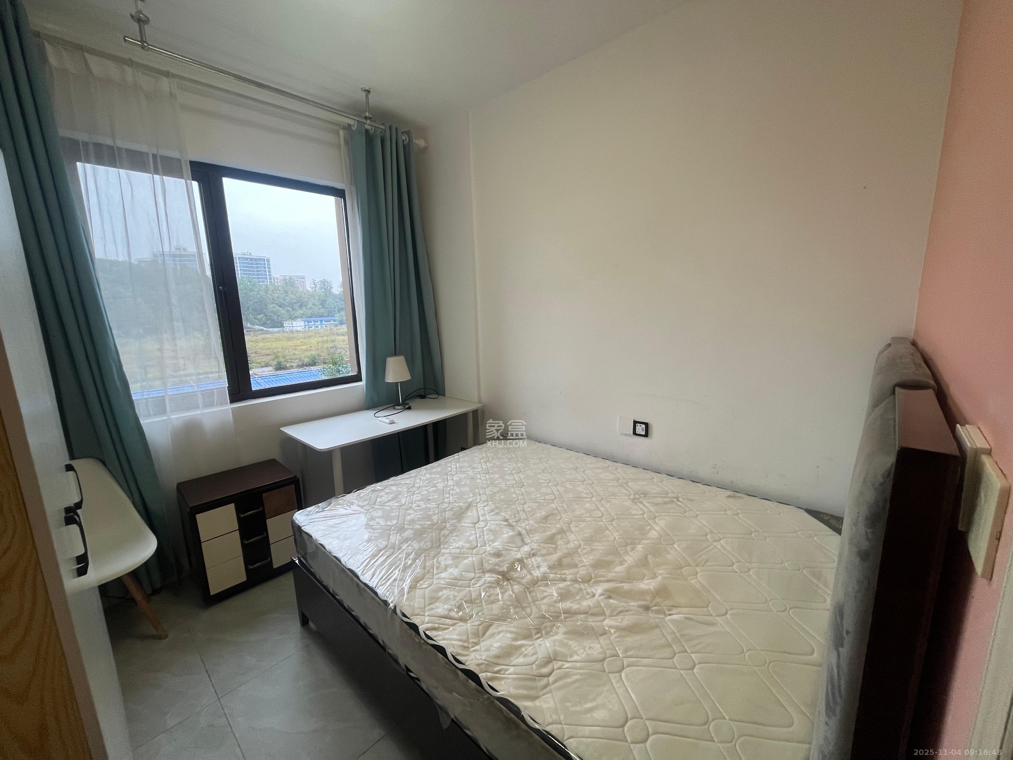 奥克斯缔壹城  4室2厅2卫    3600.0元/月室内图