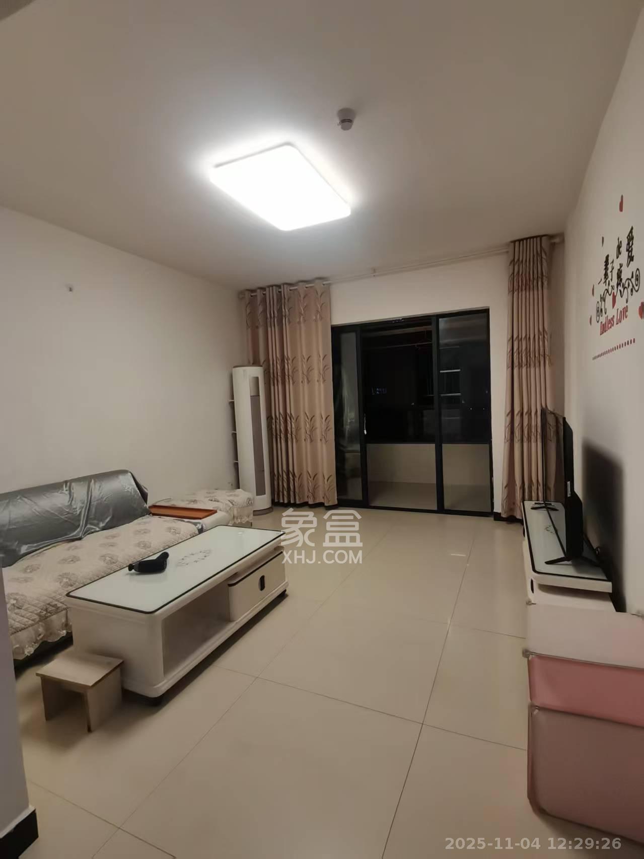 圭塘三小区  2室1厅1卫    2500.0元/月室内图