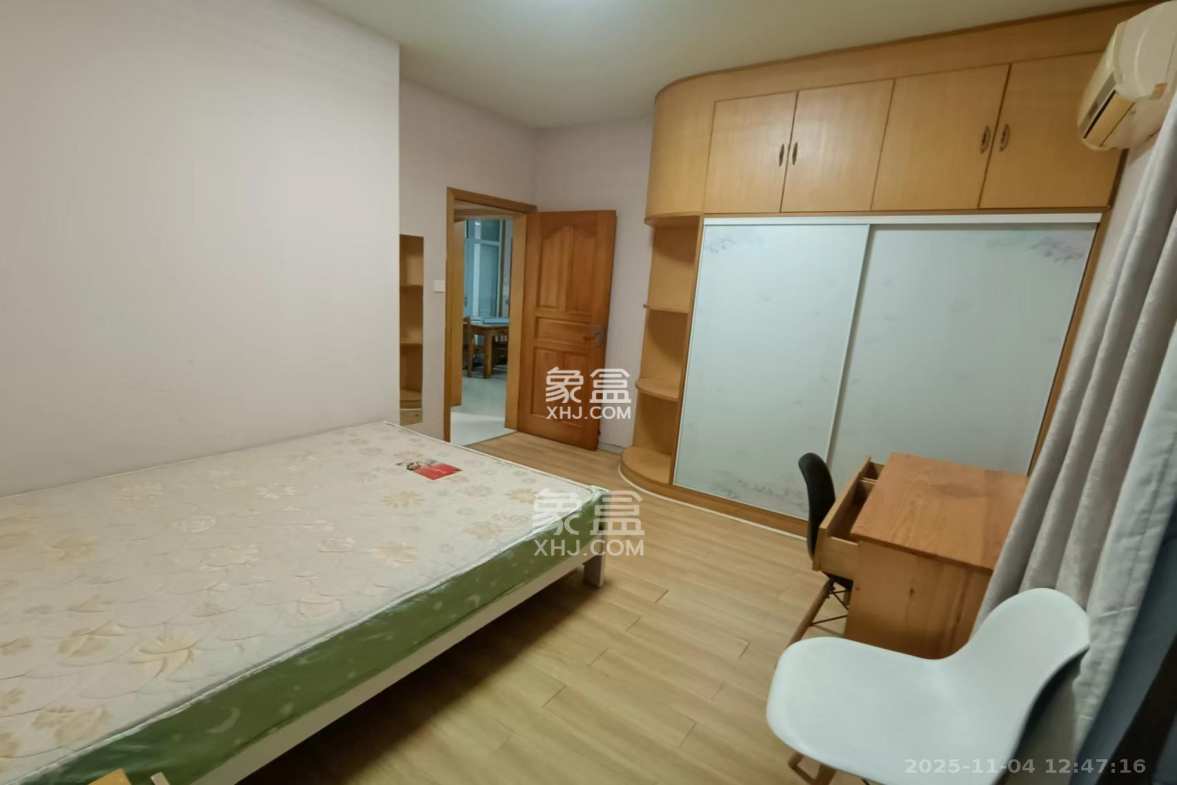 山语城一期 2室2厅1卫 1600.0元/月 山语城一期 2室2厅1卫 1600.0元/月室内图