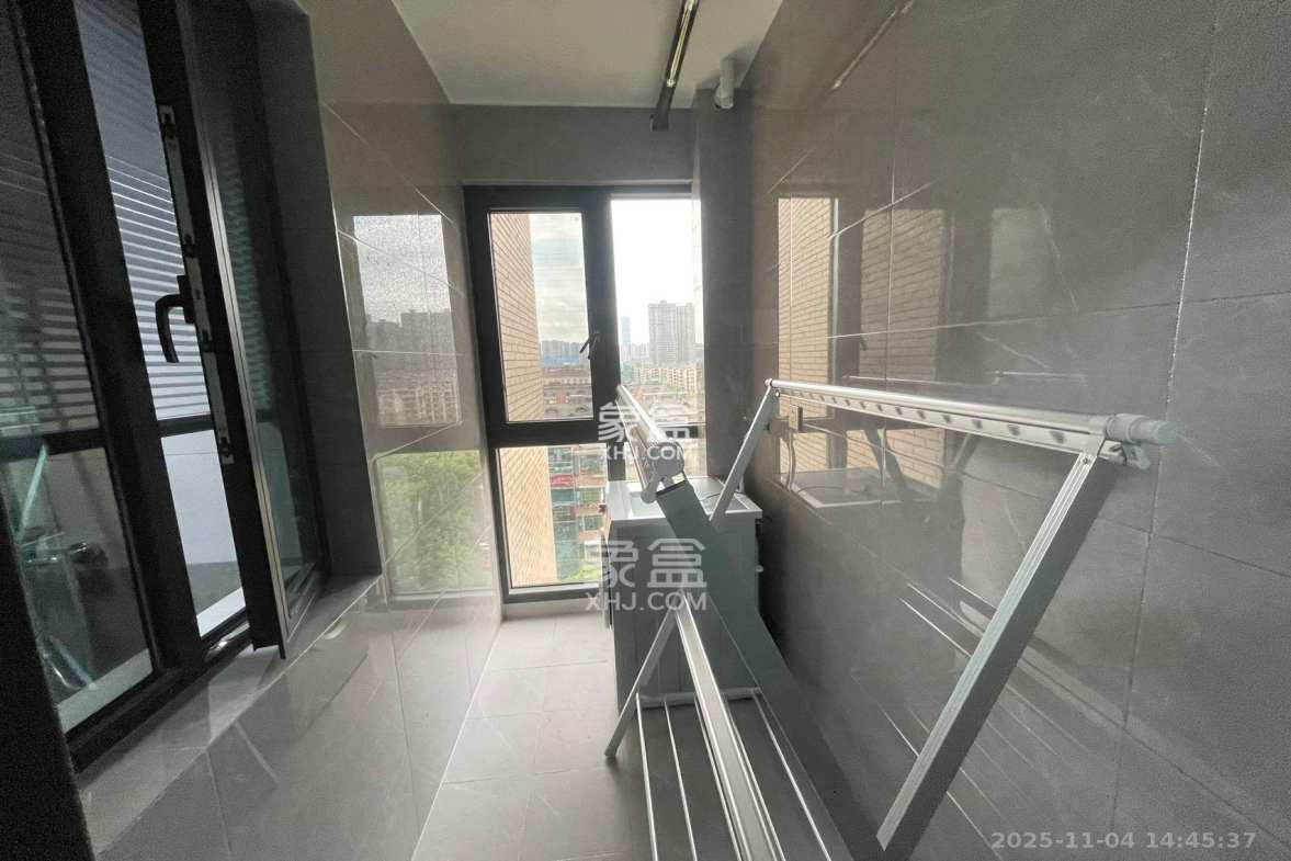 长房白沙湾 2室2厅2卫 2800.0元/月 长房白沙湾 2室2厅2卫 2800.0元/月室内图