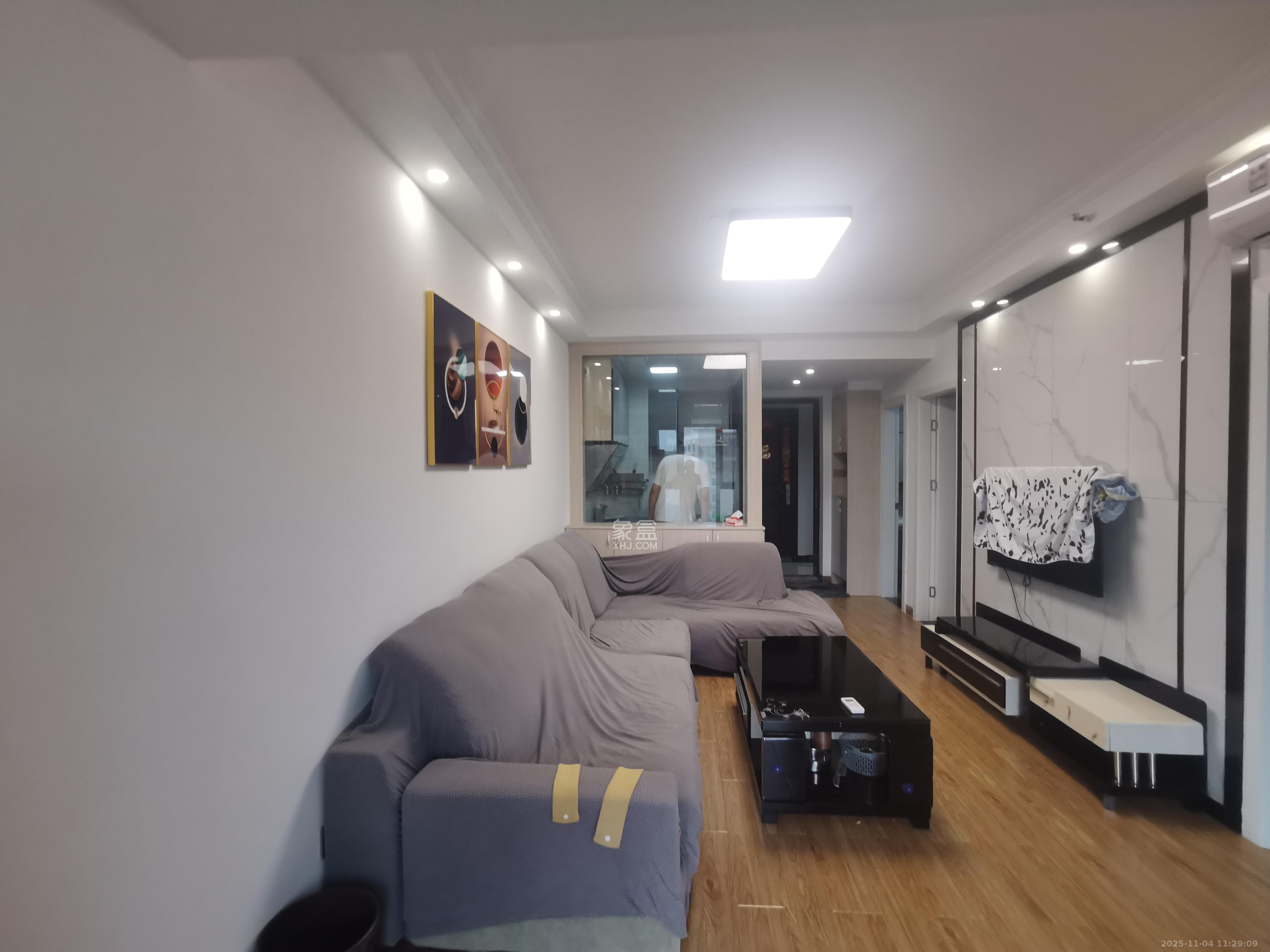 中海新城熙岸（中信新城五期）  2室1厅1卫    1900.0元/月