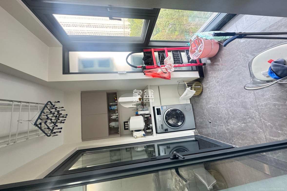 中海阅溪府 4室1厅2卫 6000.0元/月 中海阅溪府 4室1厅2卫 6000.0元/月室内图