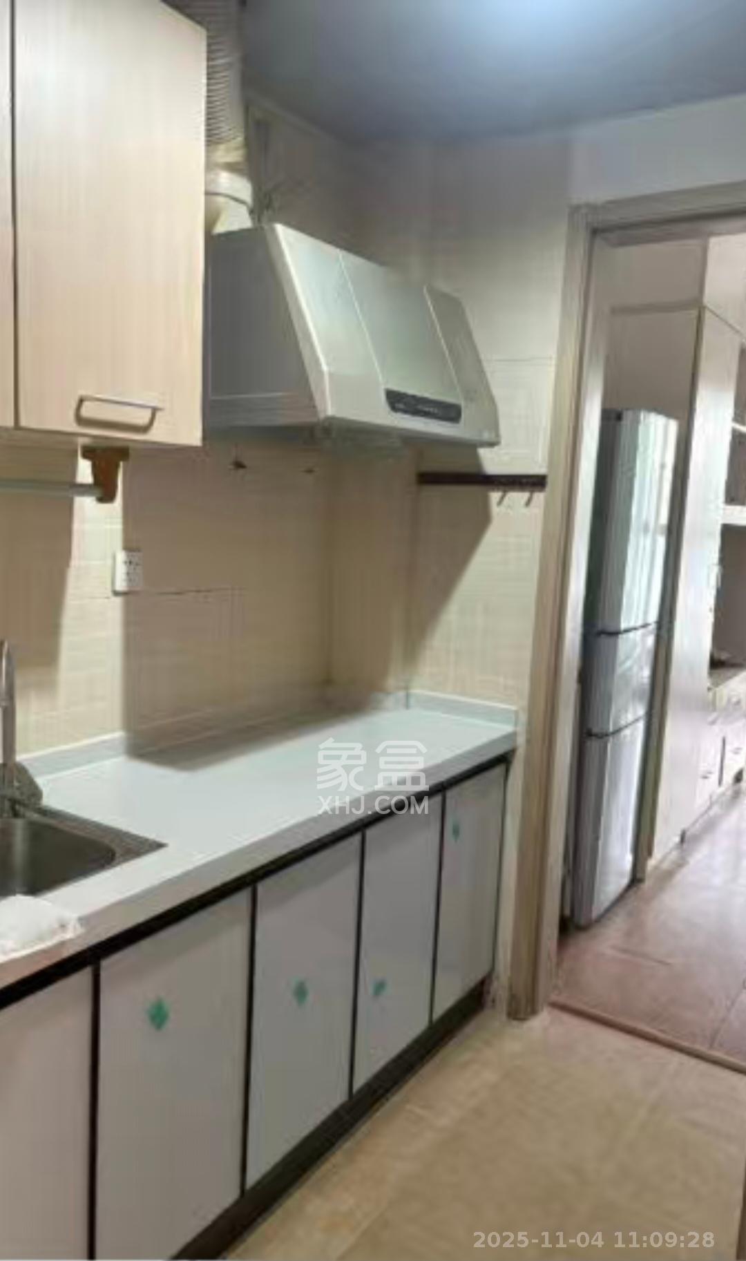 花漾年华(桂花园) 1室1厅1卫 1200.0元/月 花漾年华(桂花园) 1室1厅1卫 1200.0元/月室内图