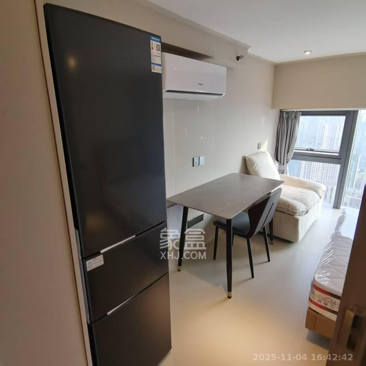 卓越中寰  1室1厅1卫    1550.0元/月室内图