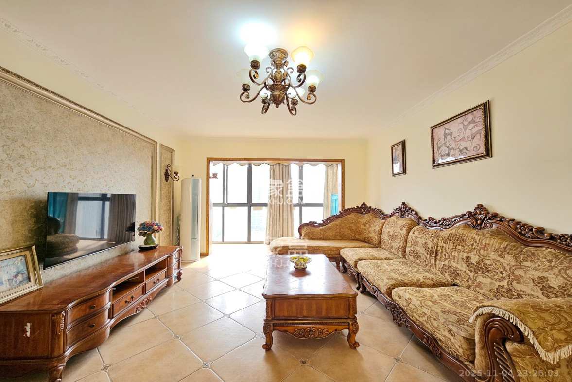 茂华国际湘 3室2厅2卫 113.0万 茂华国际湘 3室2厅2卫 113.0万客厅