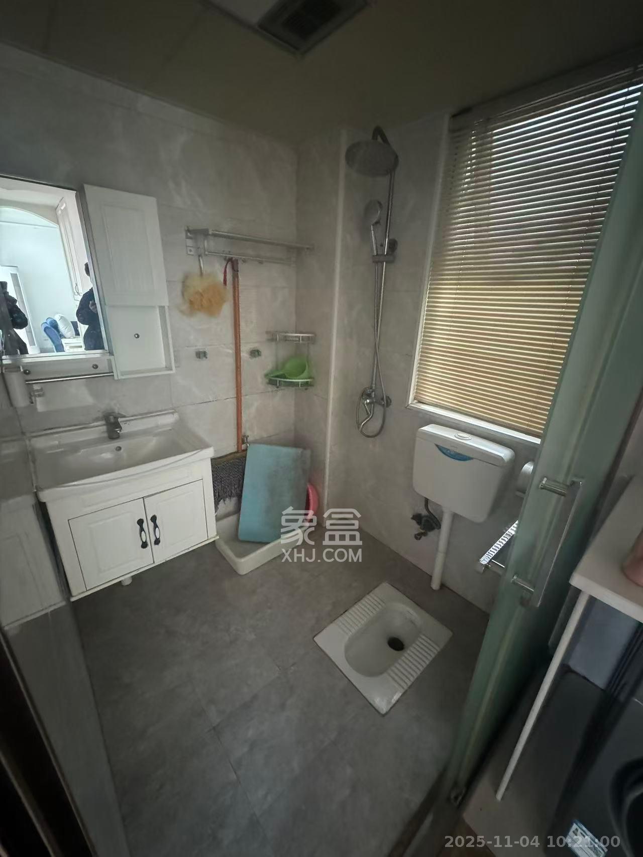 绿地之窗 2室1厅1卫 2000.0元/月 绿地之窗 2室1厅1卫 2000.0元/月室内图