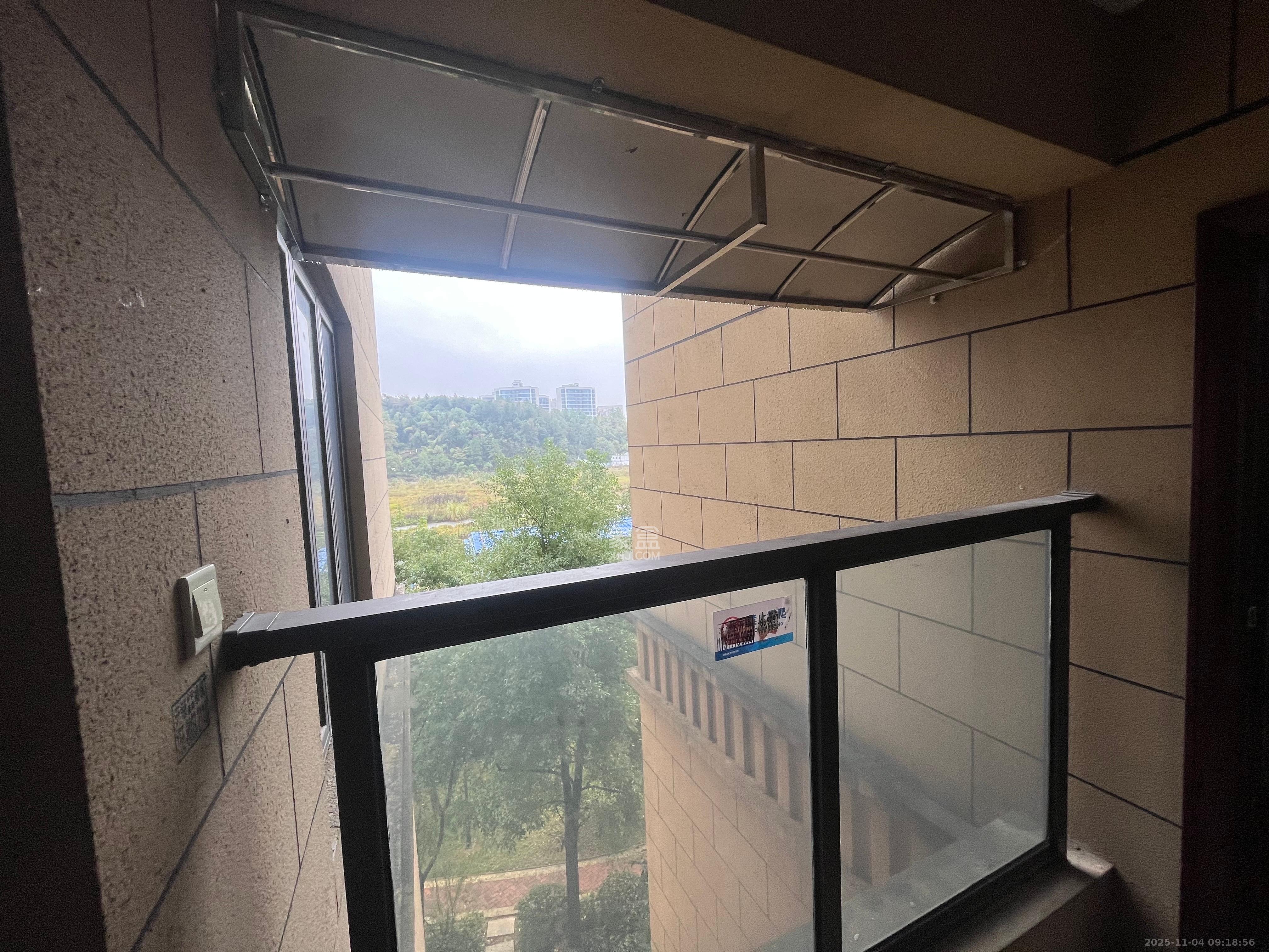 奥克斯缔壹城  4室2厅2卫    3600.0元/月室内图