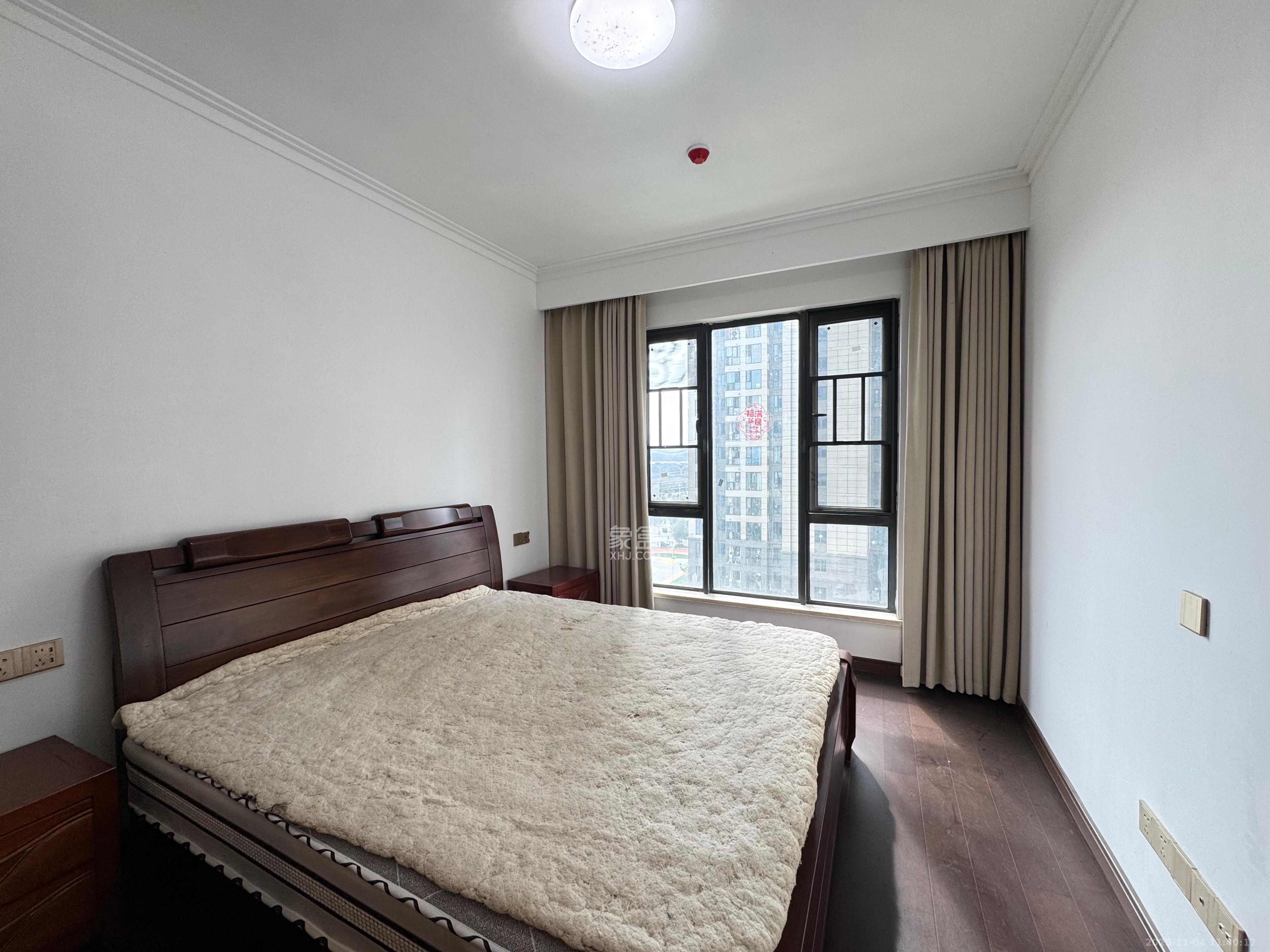 绿地长沙城际空间站（柏仕佳苑）  3室2厅1卫    3300.0元/月室内图