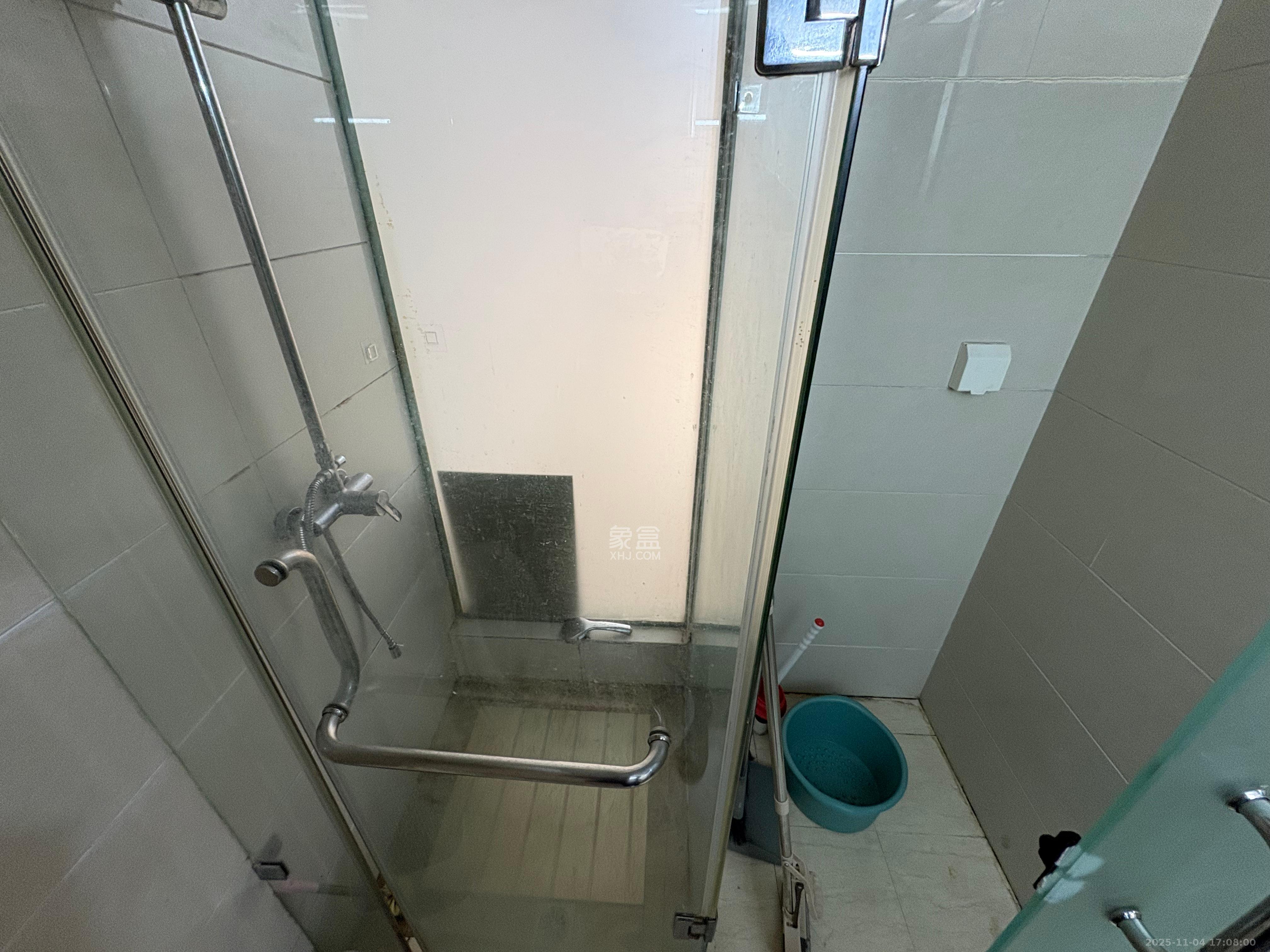 湘腾城市广场  1室1厅1卫    1600.0元/月室内图