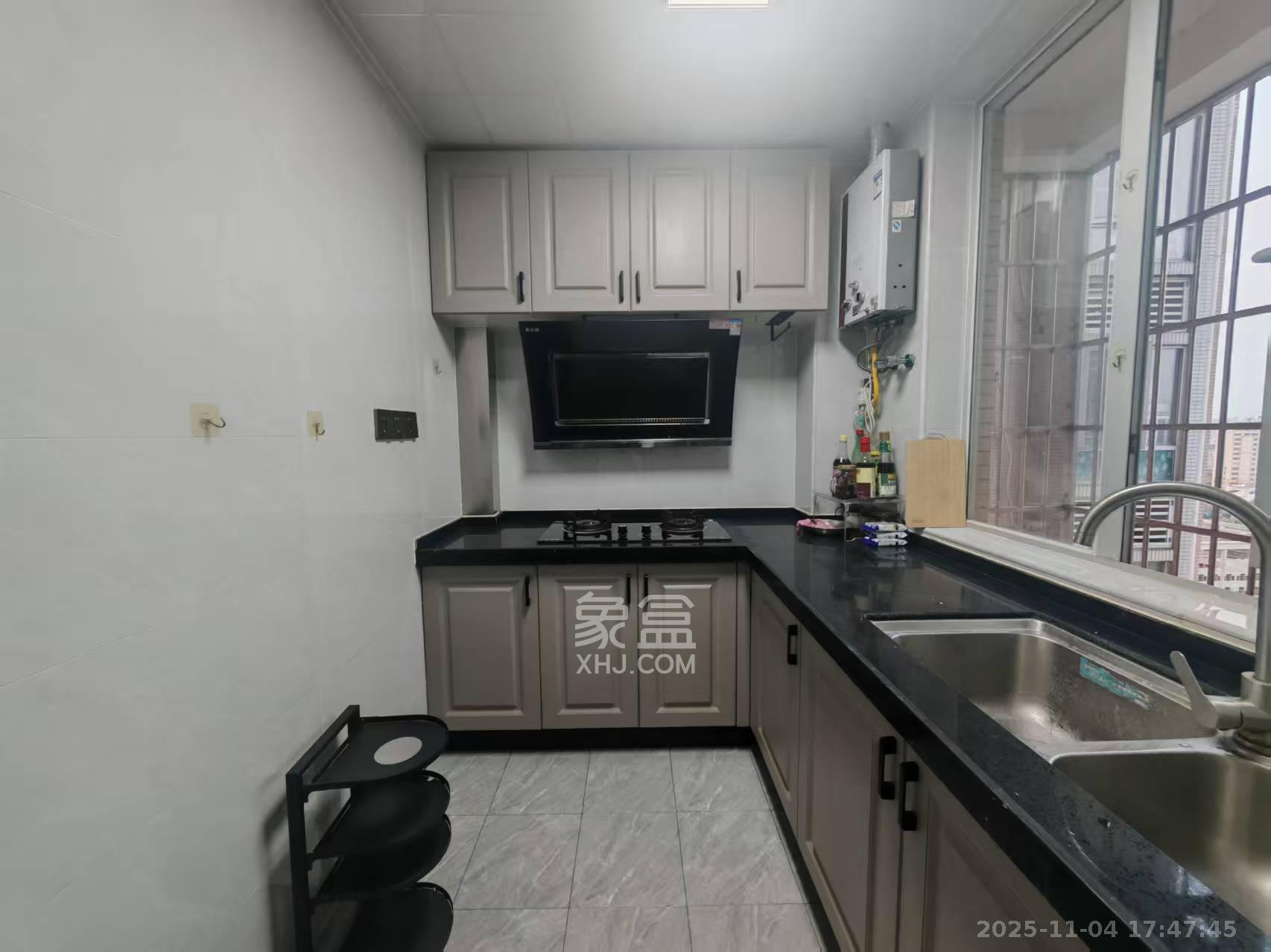 恒广国际景园一二区 1室2厅1卫 2000.0元/月 恒广国际景园一二区 1室2厅1卫 2000.0元/月室内图