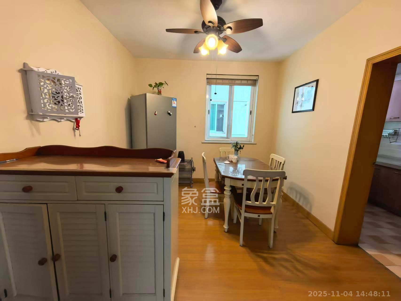 电信308  2室2厅1卫    3800.0元/月室内图