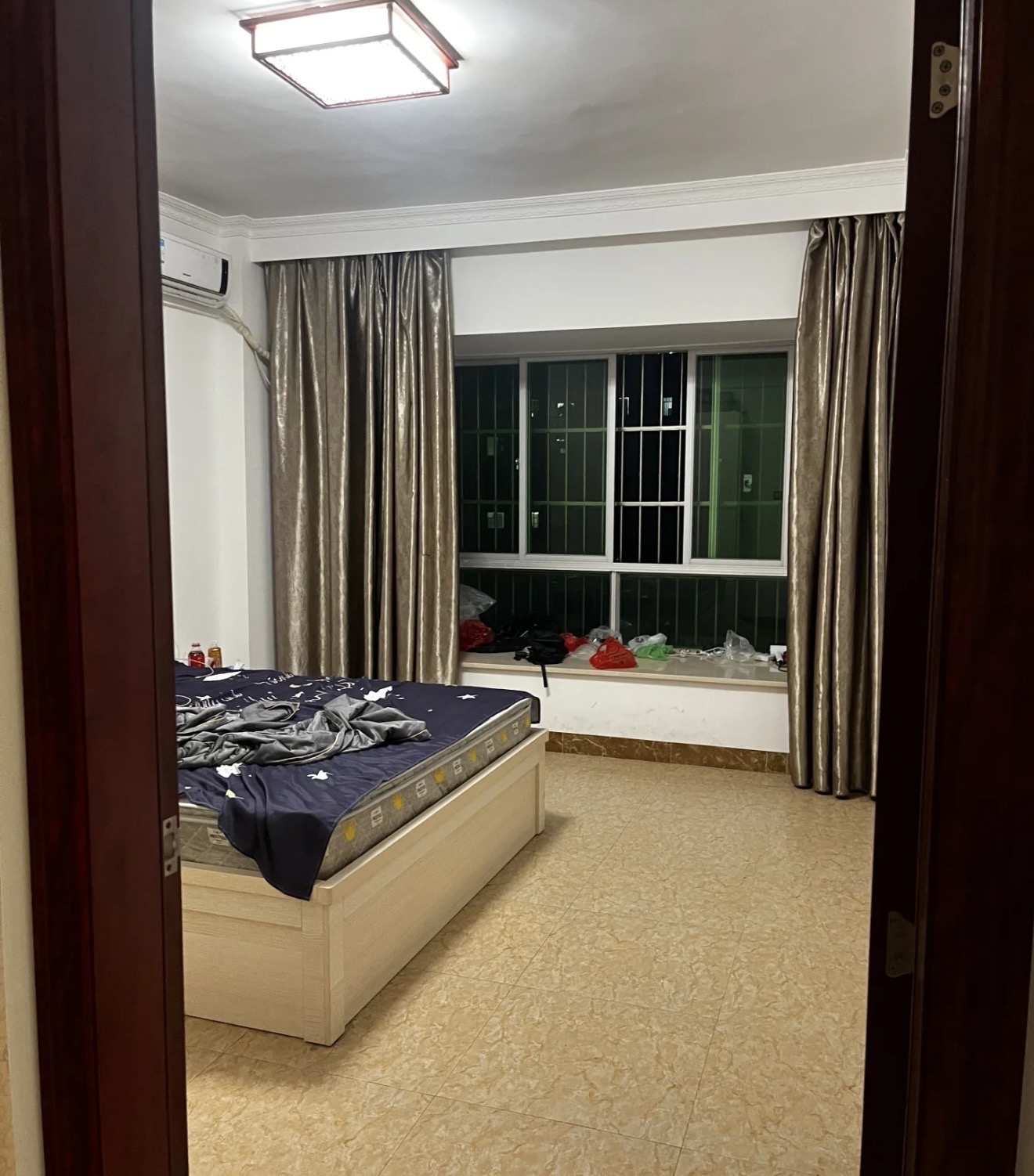 阳光巴洛克广场 3室2厅2卫 2700.0元/月 阳光巴洛克广场 3室2厅2卫 2700.0元/月室内图